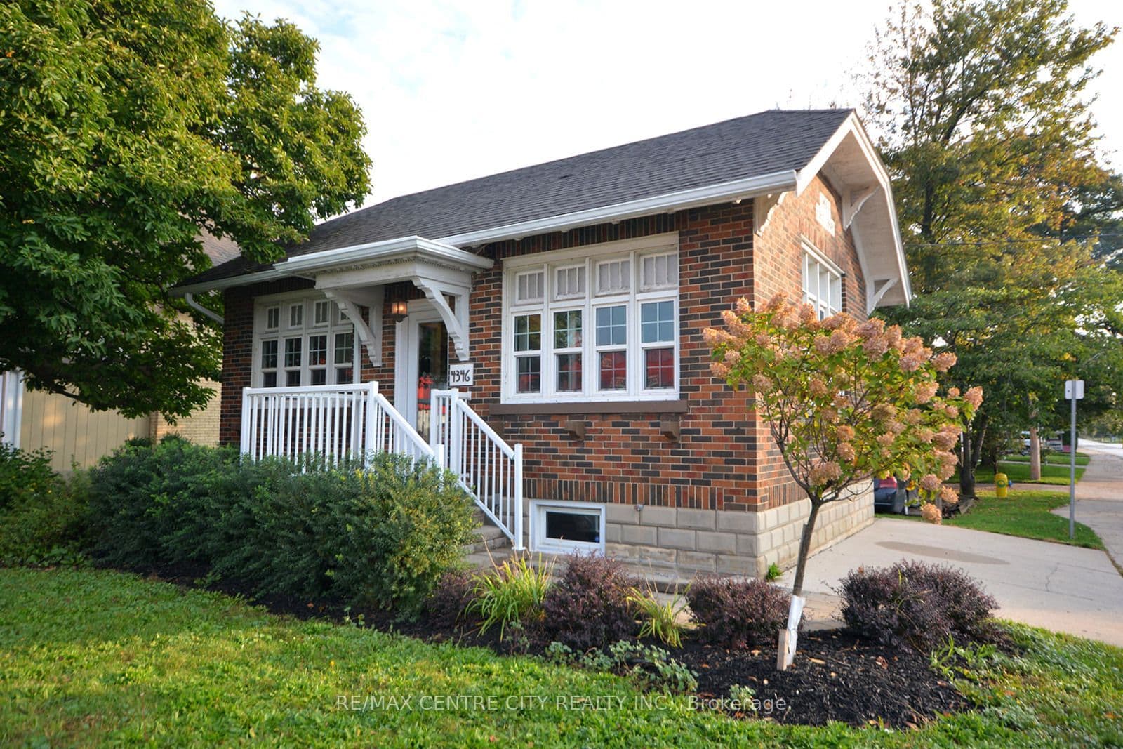 4346 Colonel Talbot Road, London South, ON N6V 1P9