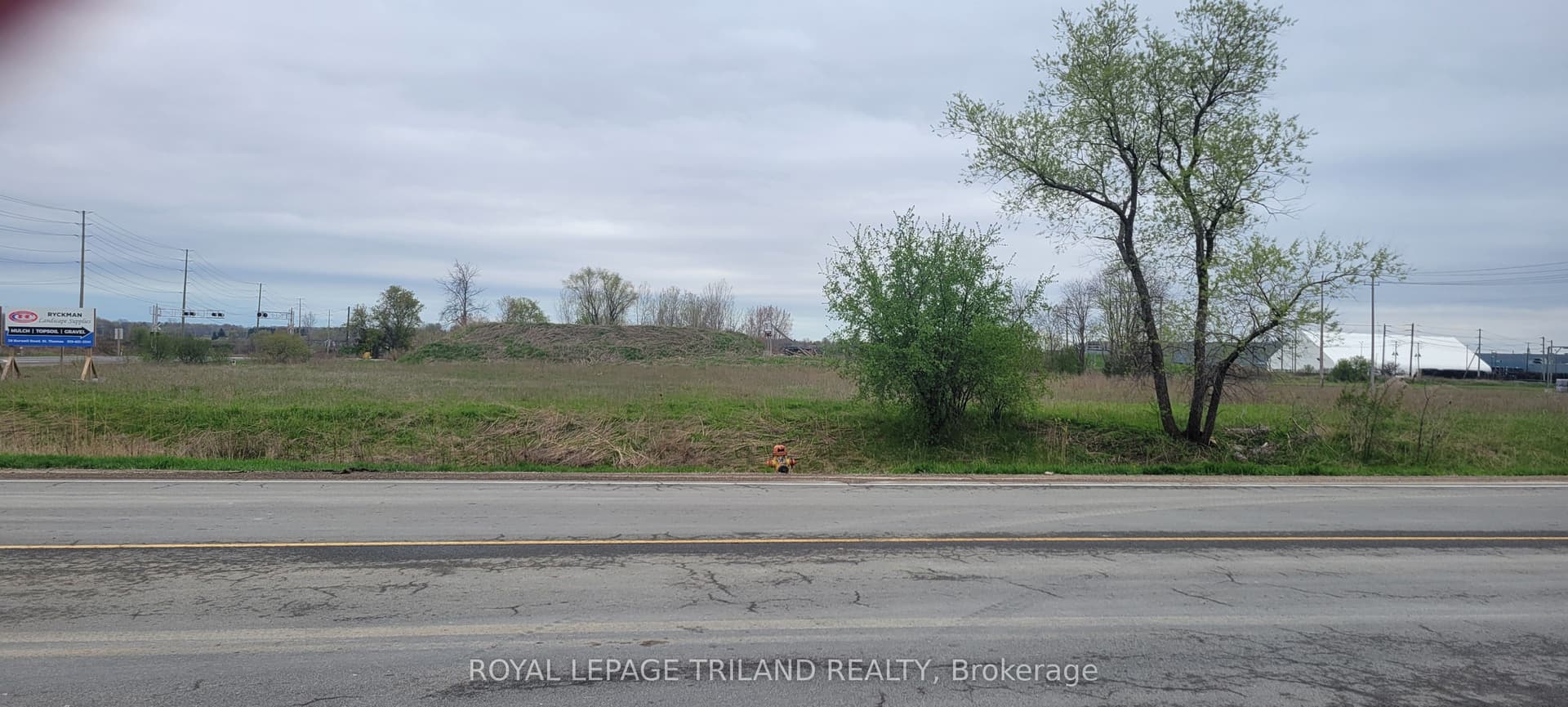 265 E Edward Street, St. Thomas, ON N5P 4A9