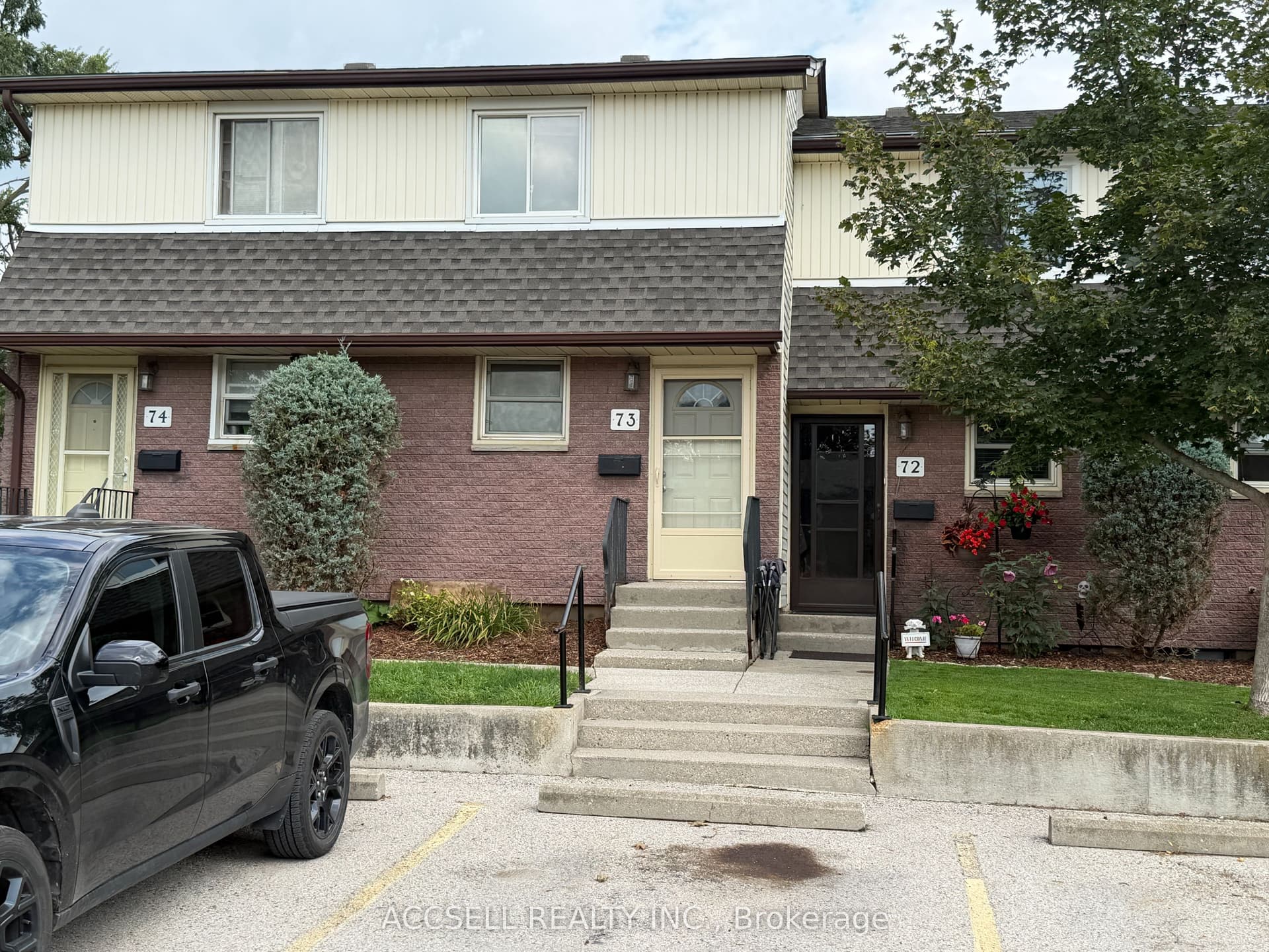 1919 Trafalgar Street 73, London East, ON N5V 1A1