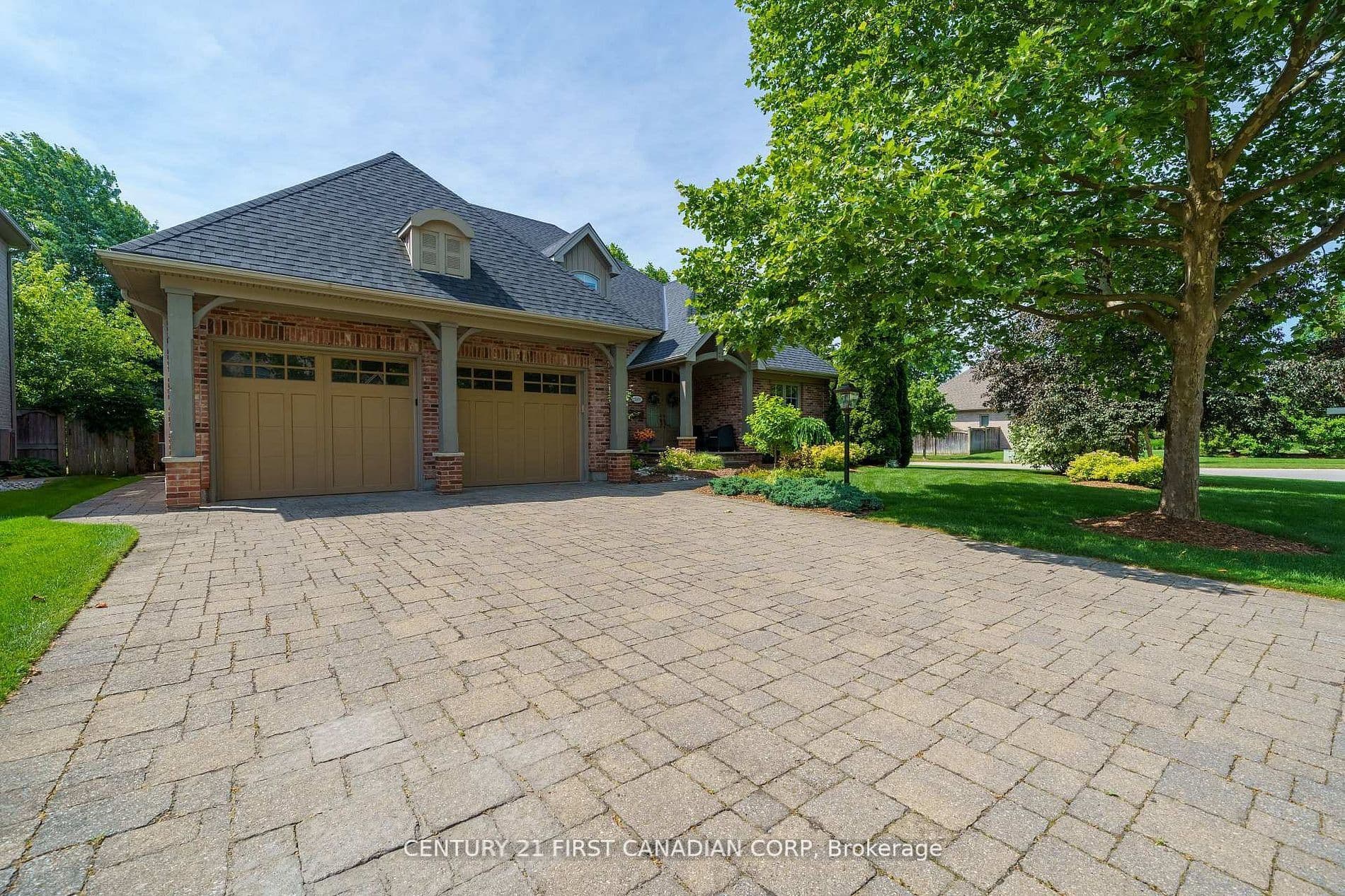 2091 Valleyrun Boulevard, London North, ON N6G 5M7