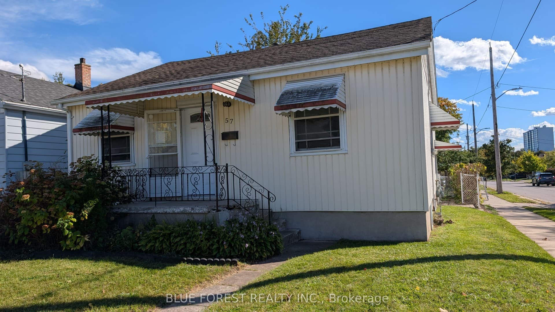 57 Homan Street, London East, ON N5Z 1A9