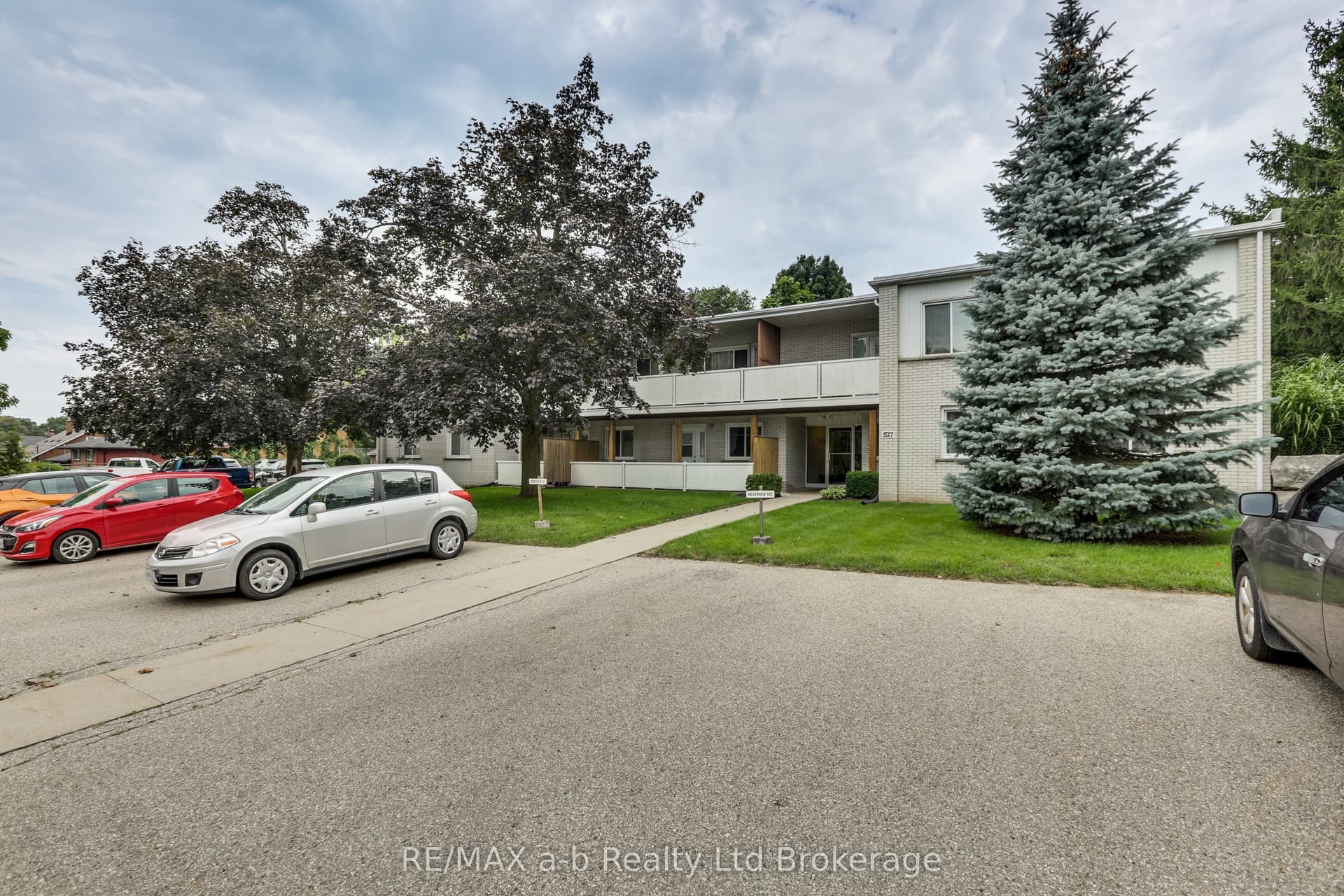 231 Wellington Street N 101, Woodstock, ON N4S 6S1