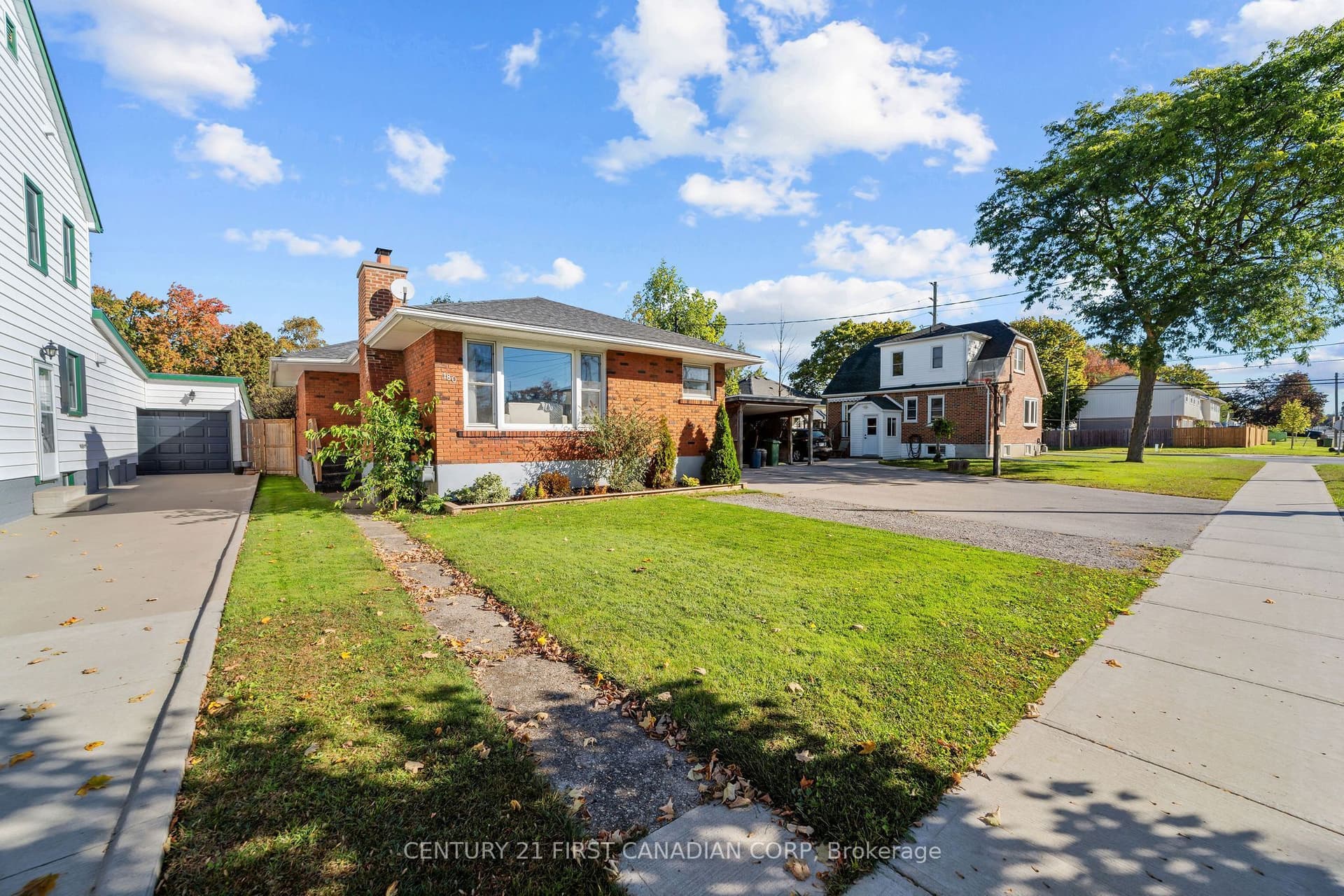180 Forest Avenue, St. Thomas, ON N5R 2K9