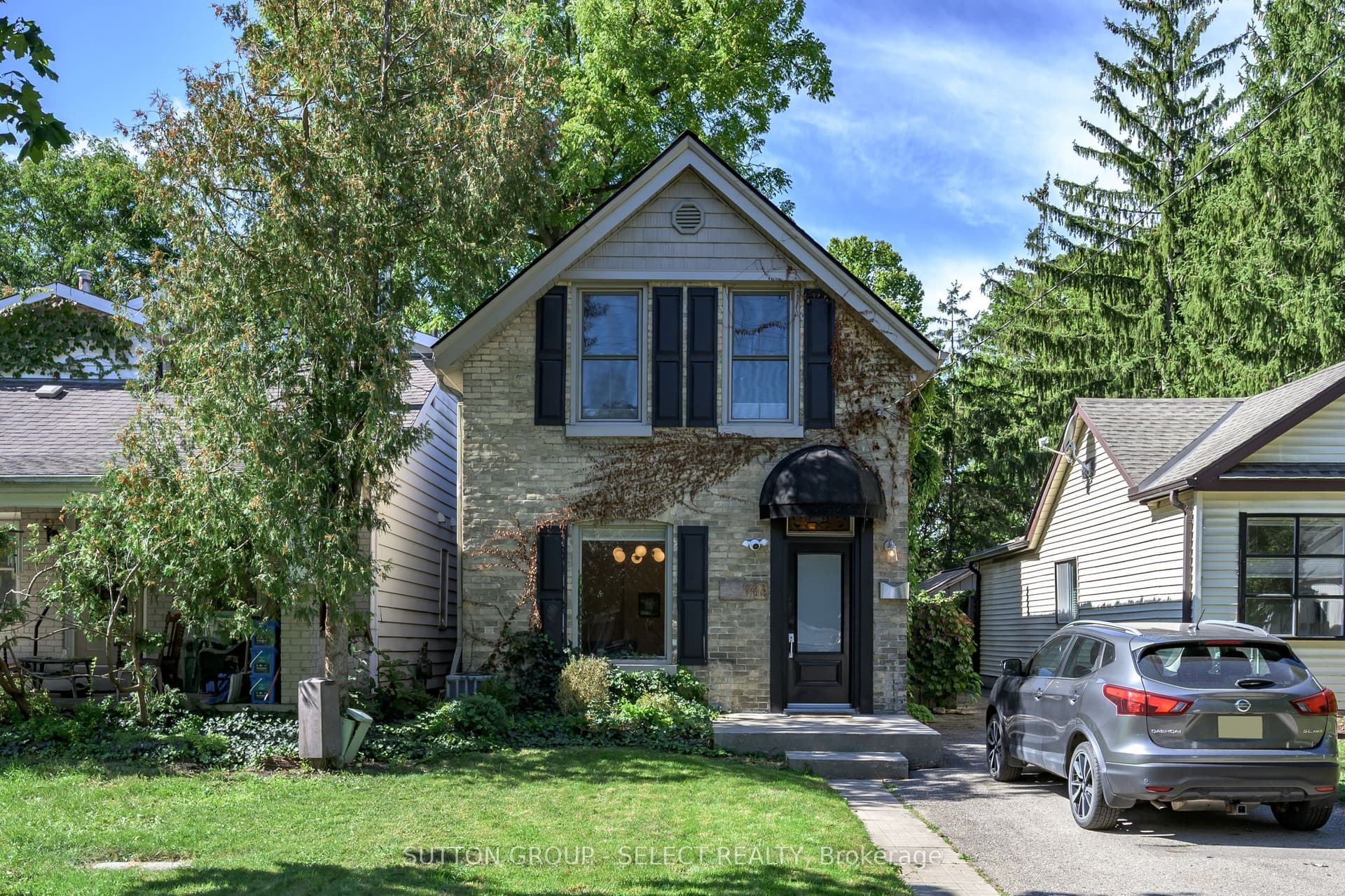 943 Colborne Street, London East, ON N6A 4A5