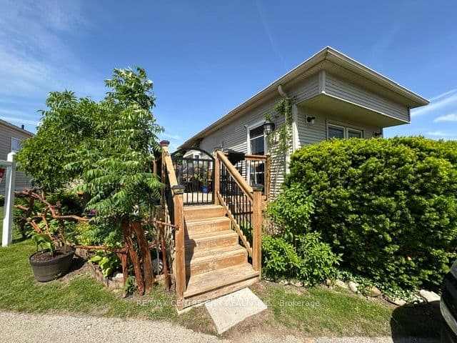 2189 Dundas Street E 41, London East, ON N5V 1H3