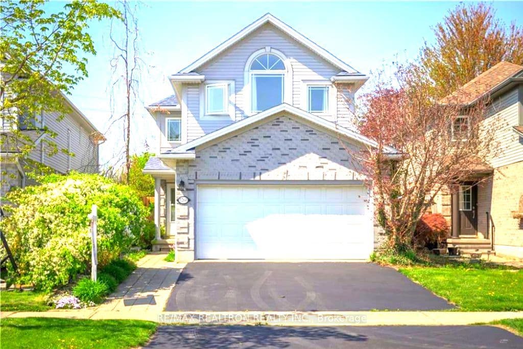 1264 Blackmaple Drive, London East, ON N5Y 5V4