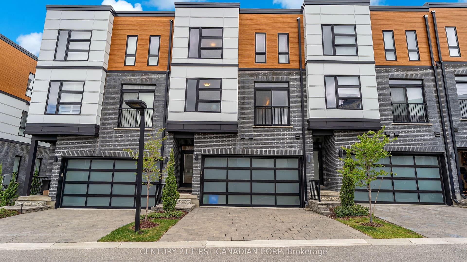 231 Callaway Road 16, London North, ON N6G 0M3