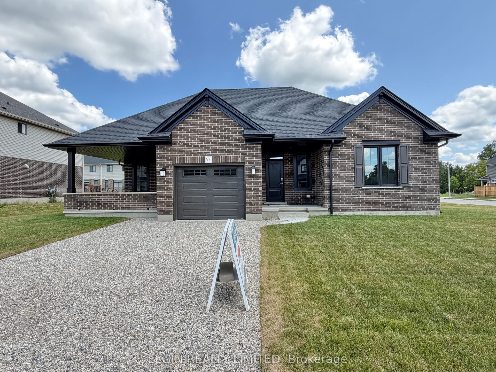 97 Keba Crescent, Tillsonburg, ON N4G 0K6