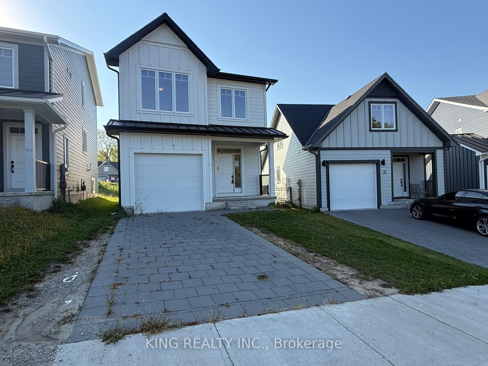 27 Christopher Court upper, London South, ON N5Z 0B1