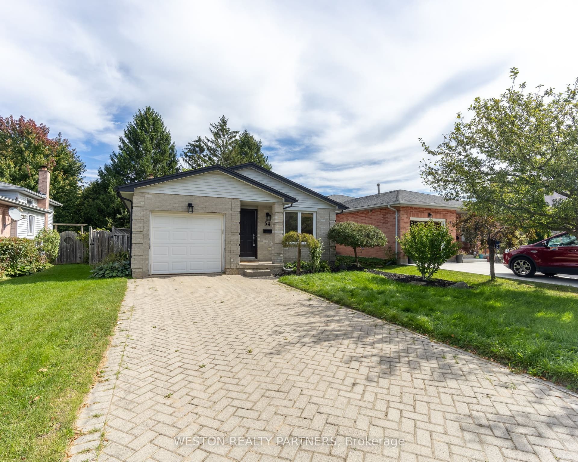 54 Brandy Lane Road, London North, ON N6G 4S3