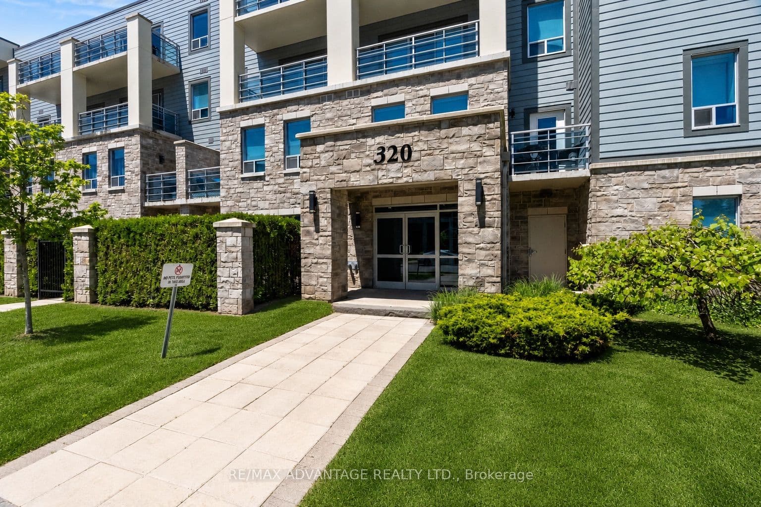 320 Sugarcreek Trail 109, London North, ON N6H 0G3