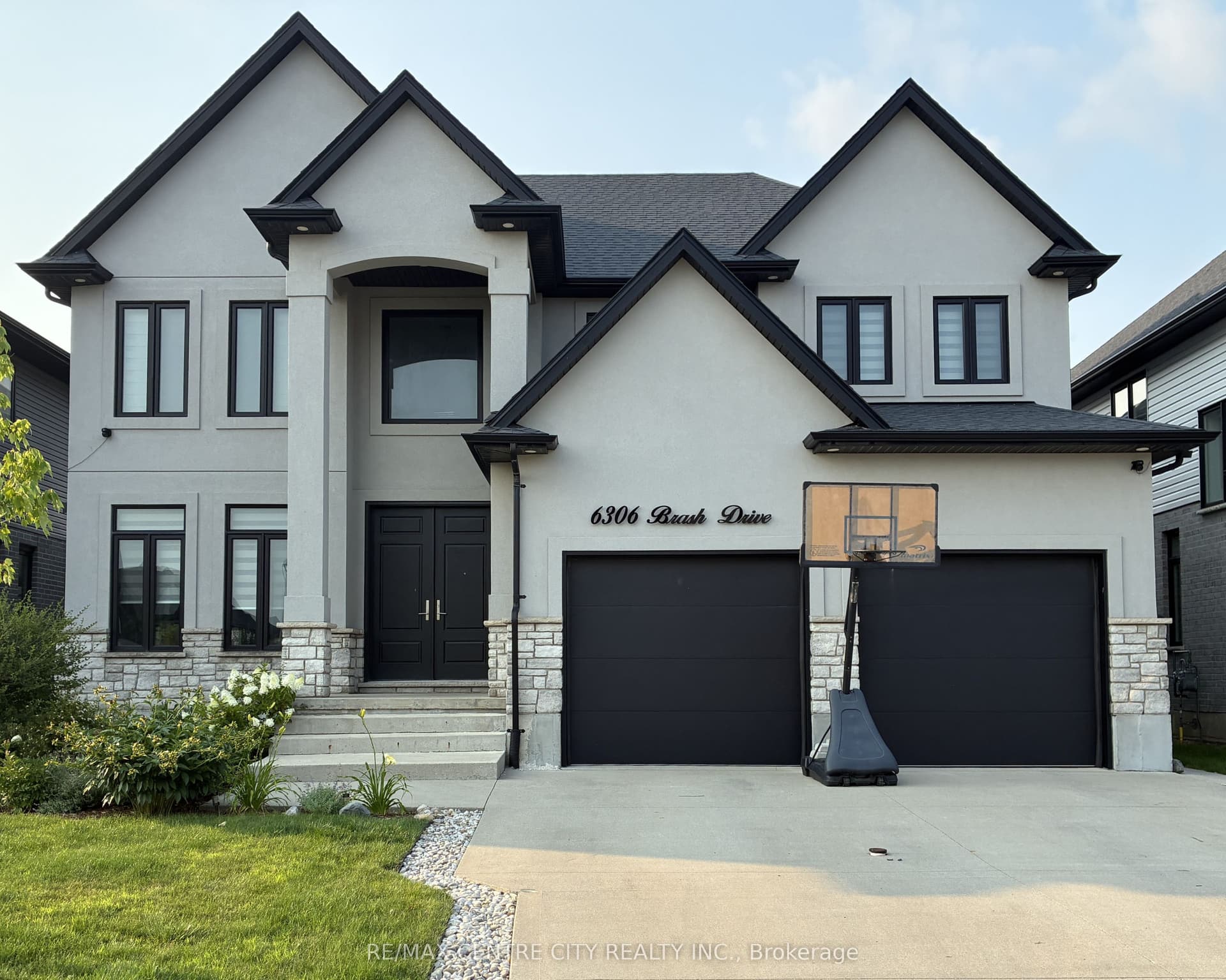 6306 Brash Drive, London South, ON N6P 0H2