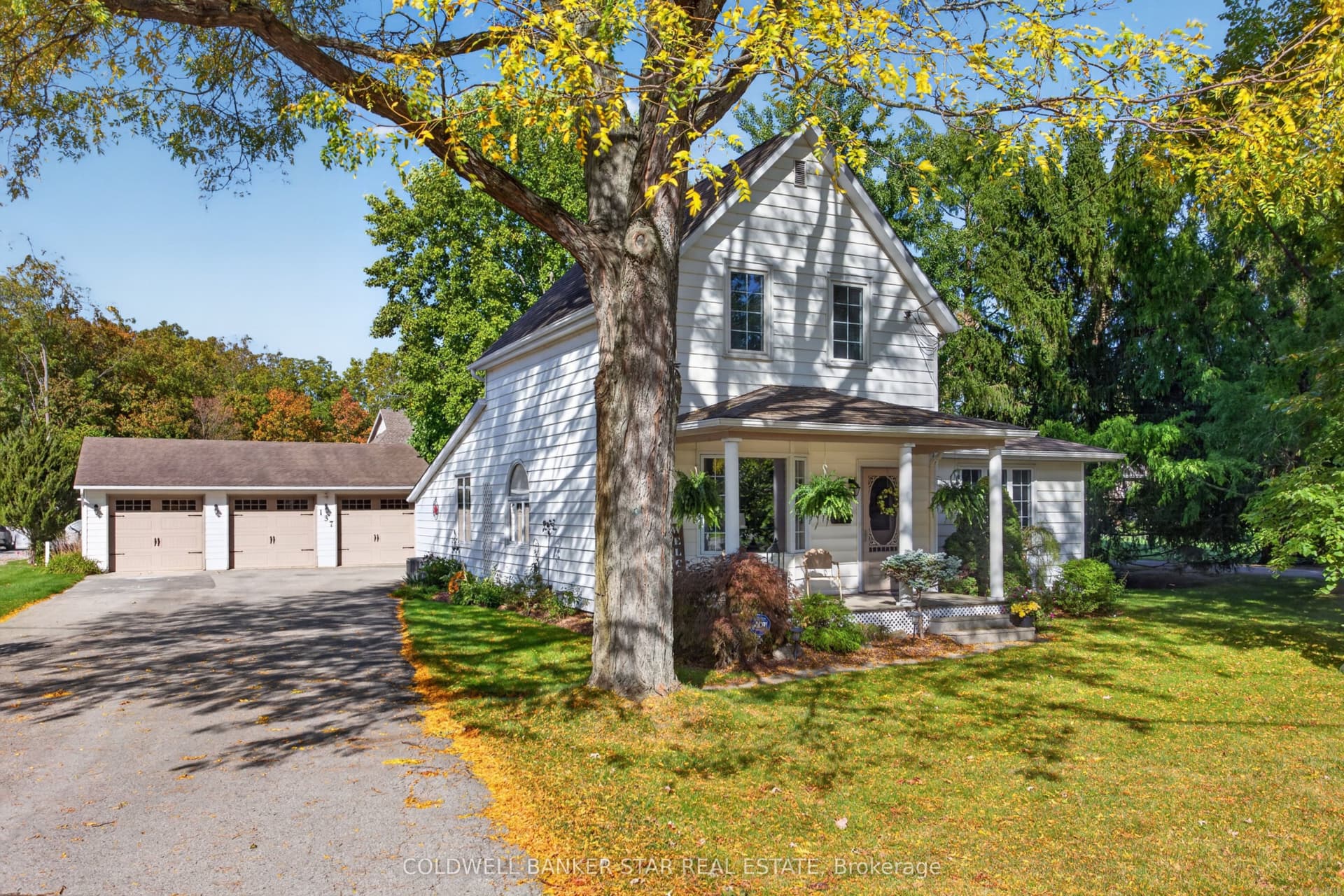 137 St George Street, St. Thomas, ON N5P 2M3