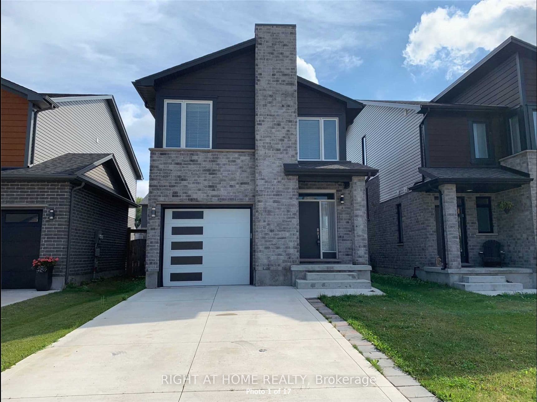 2225 Tribalwood Street, London North, ON N6G 0R4