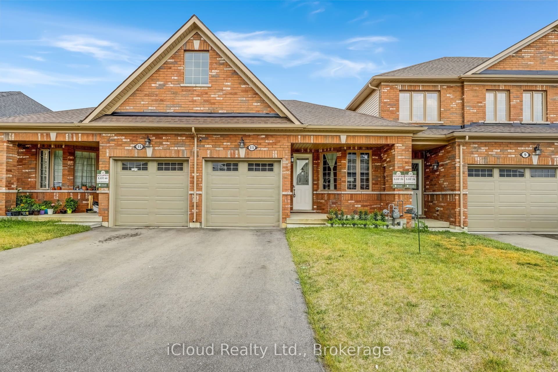 11 Harwood Street, Tillsonburg, ON N4G 0J7