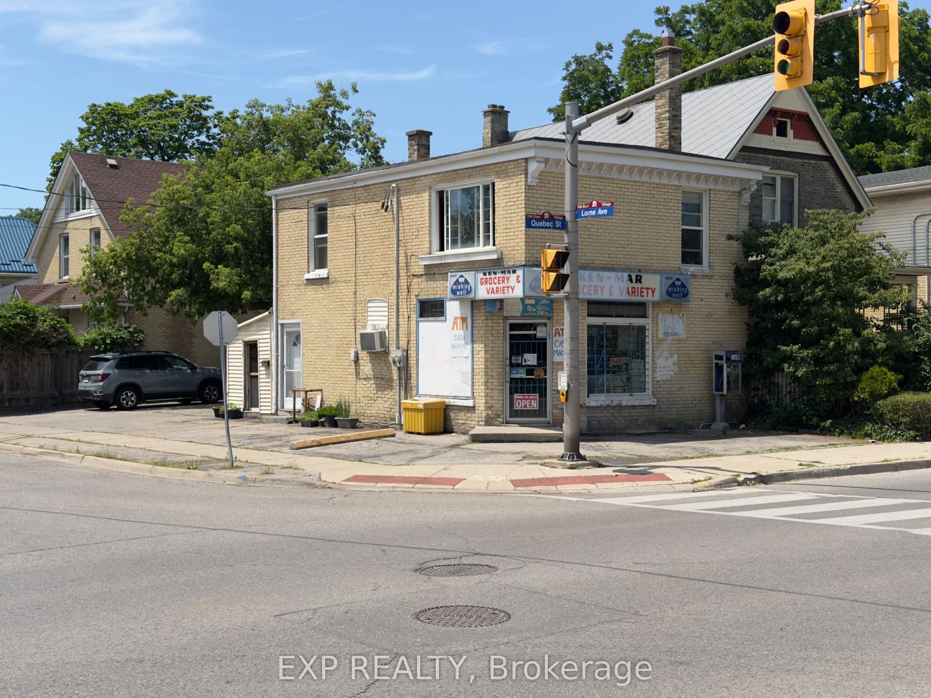 511 Quebec Street, London East, ON N5W 3Y8