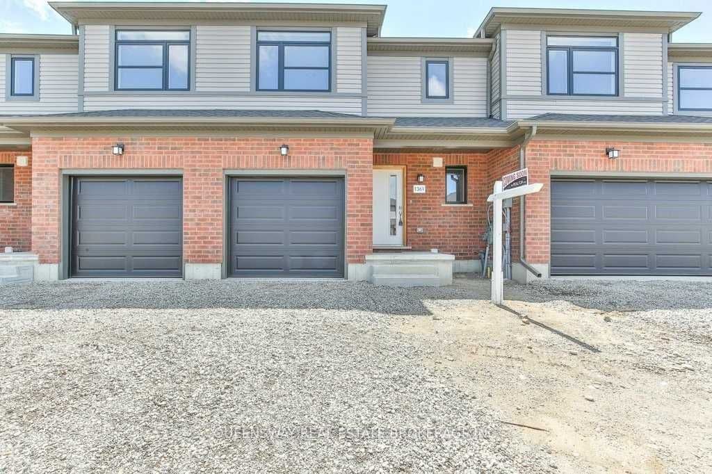 1361 Michael Circle, London East, ON N5V 0B8
