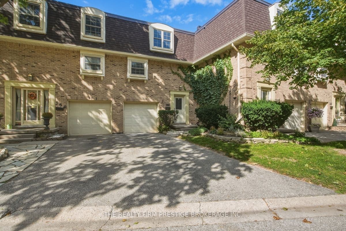 900 Pond View Road 148, London South, ON N5Z 4L7