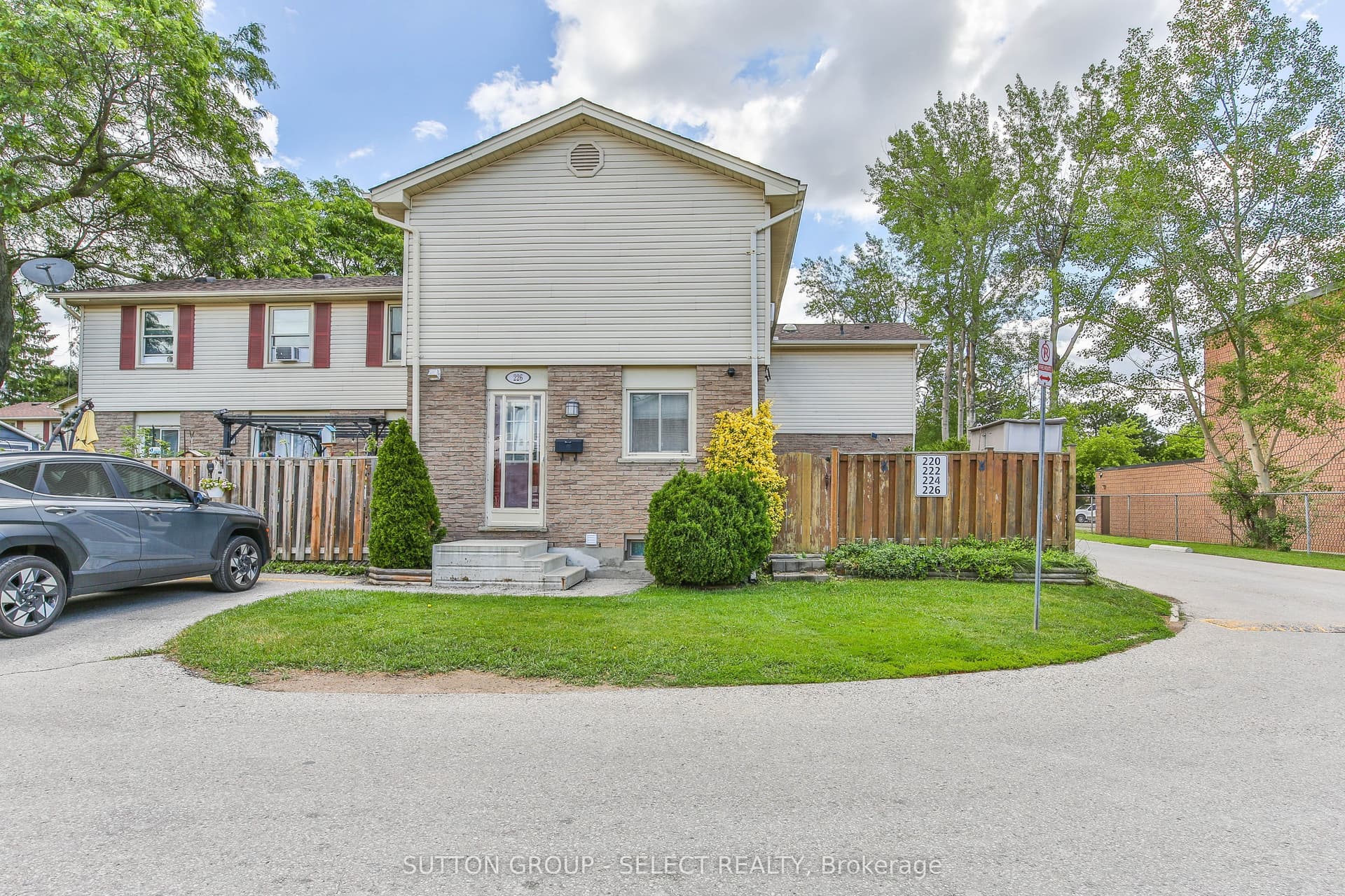 230 Clarke Road 226, London East, ON N5W 5P8