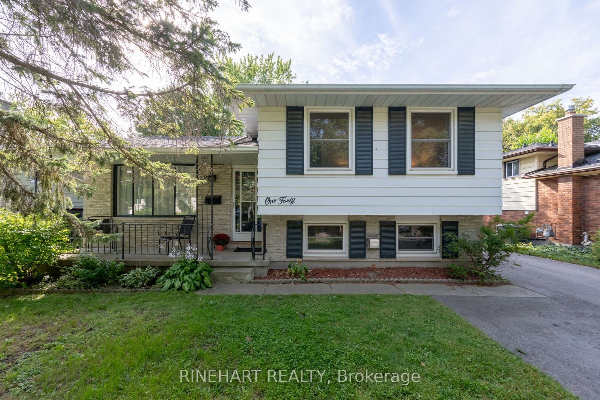 140 Paperbirch Crescent, London North, ON N6G 1L7