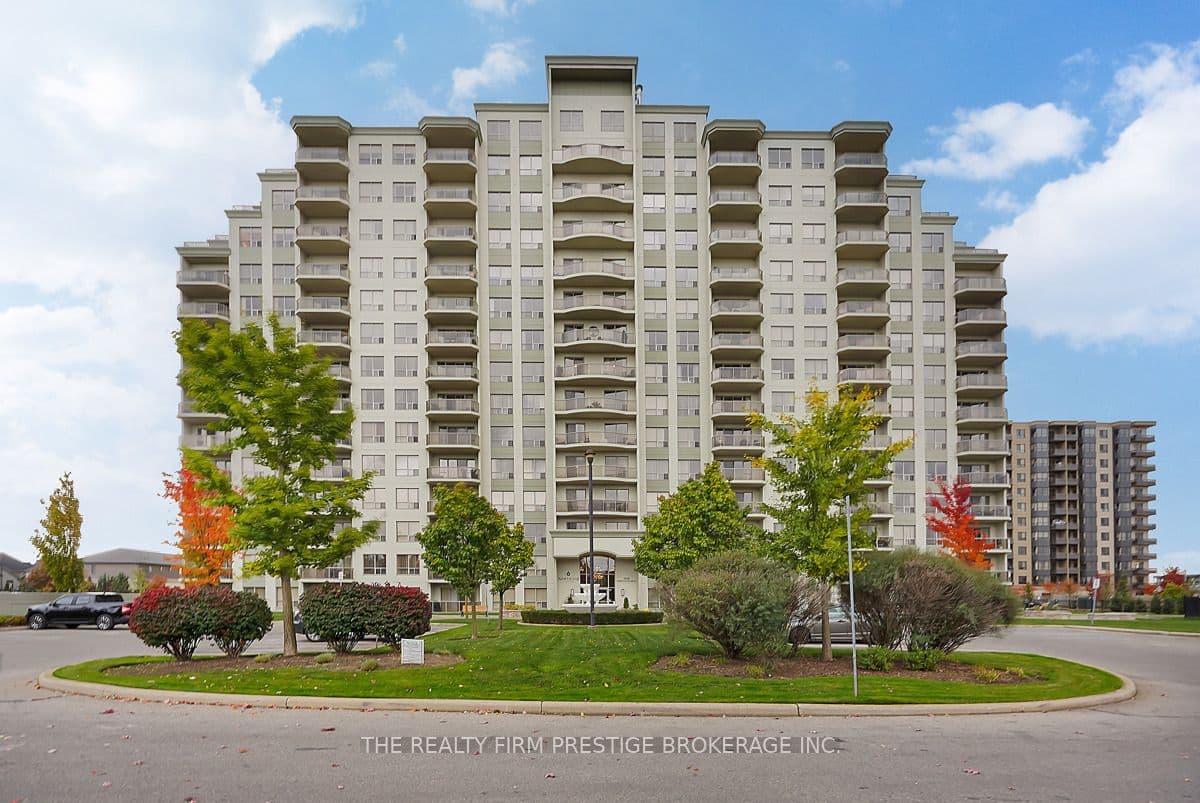 1030 Coronation Drive 207, London North, ON N6G 0G5
