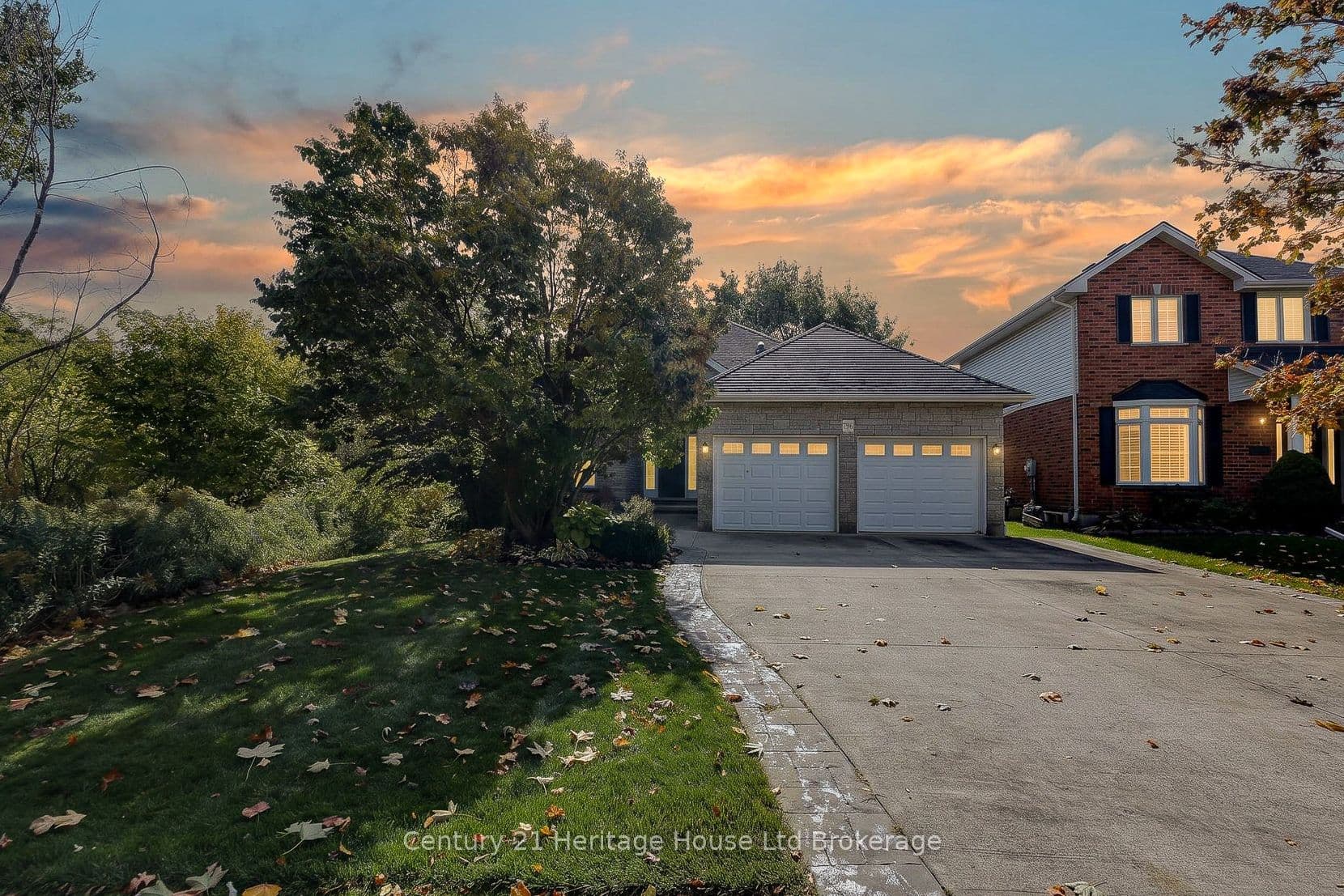 796 Springbank Avenue N, Woodstock, ON N4T 1T5