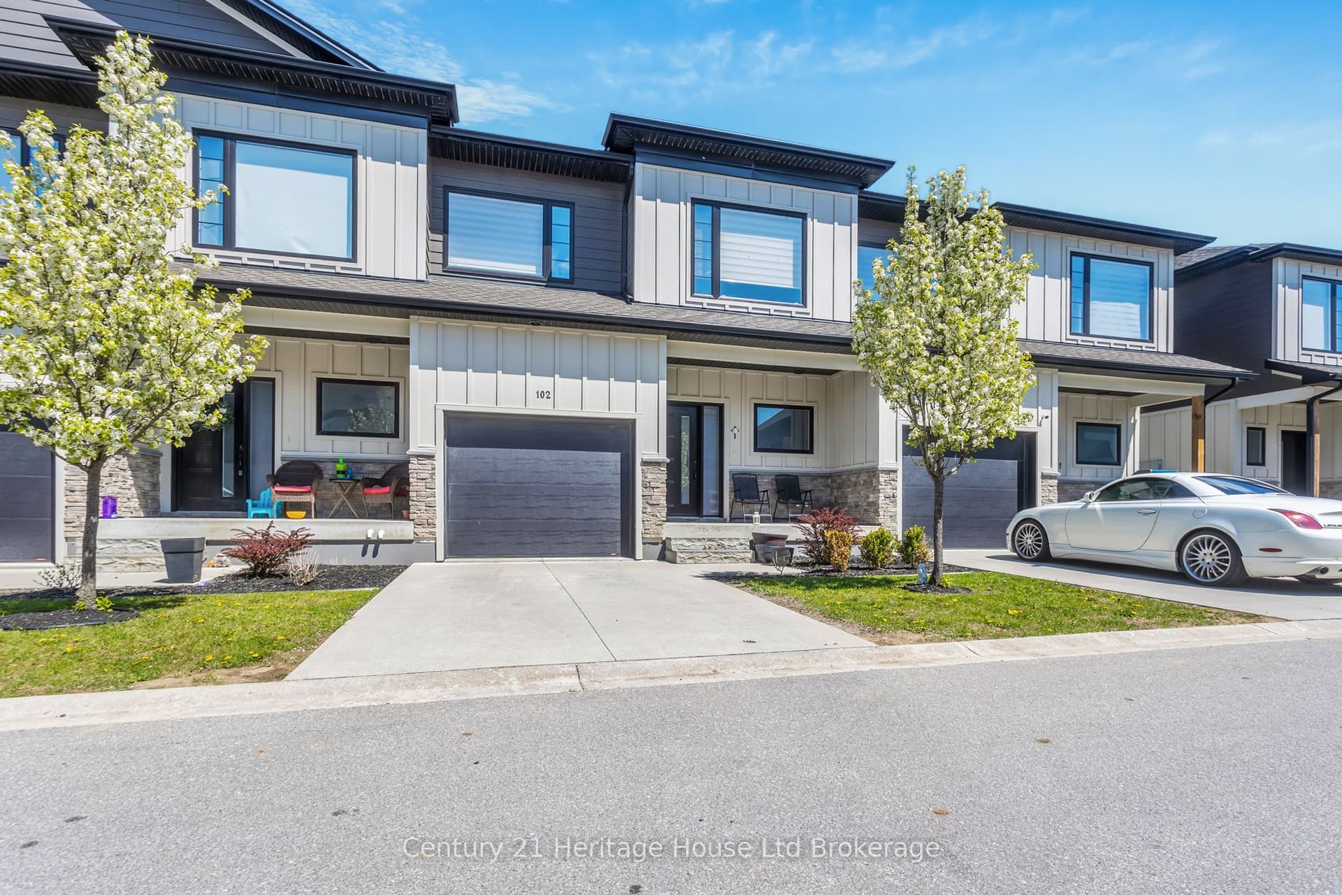 360 Quarter Town Line 102, Tillsonburg, ON N4G 0H7