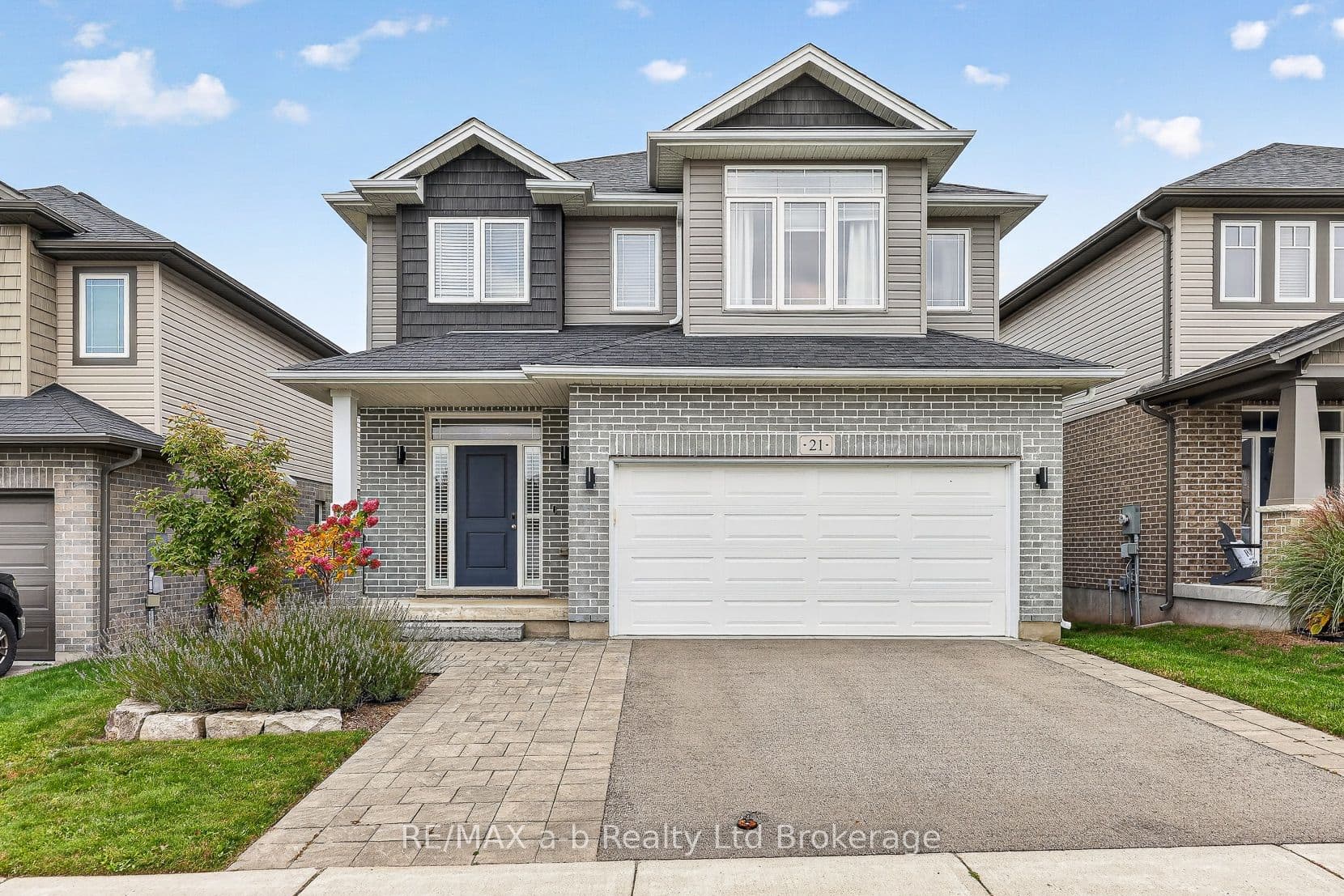 21 Chamberlain Avenue, Ingersoll, ON N5C 0C6