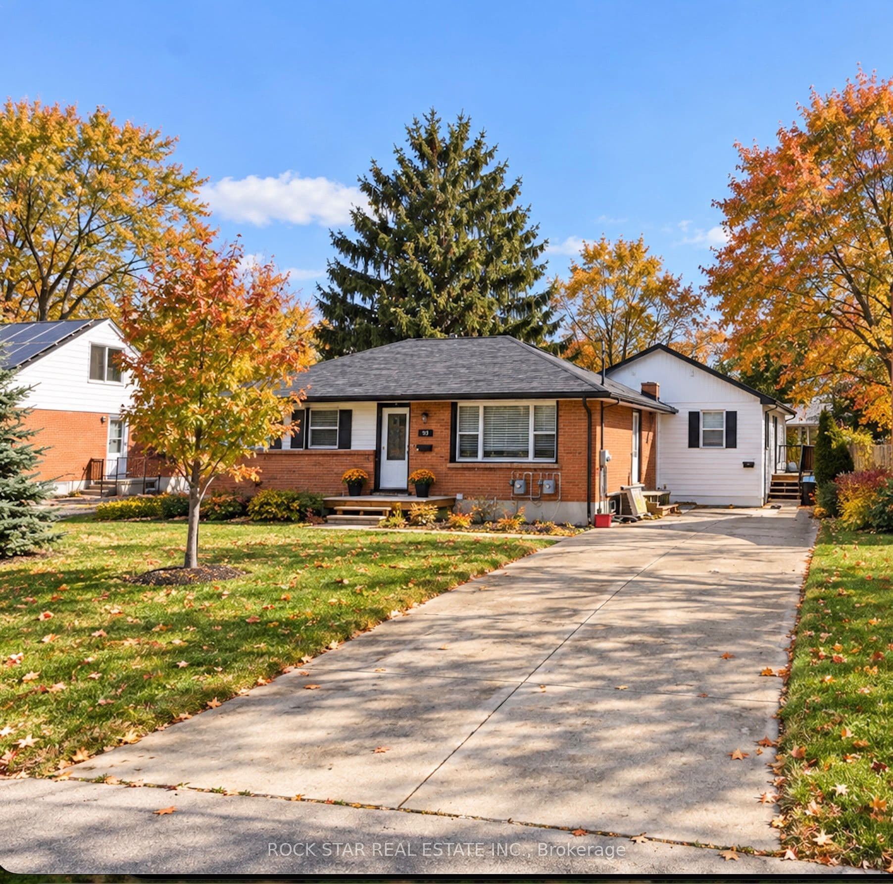 134 OAKSIDE Street, London East, ON N5Y 1E7