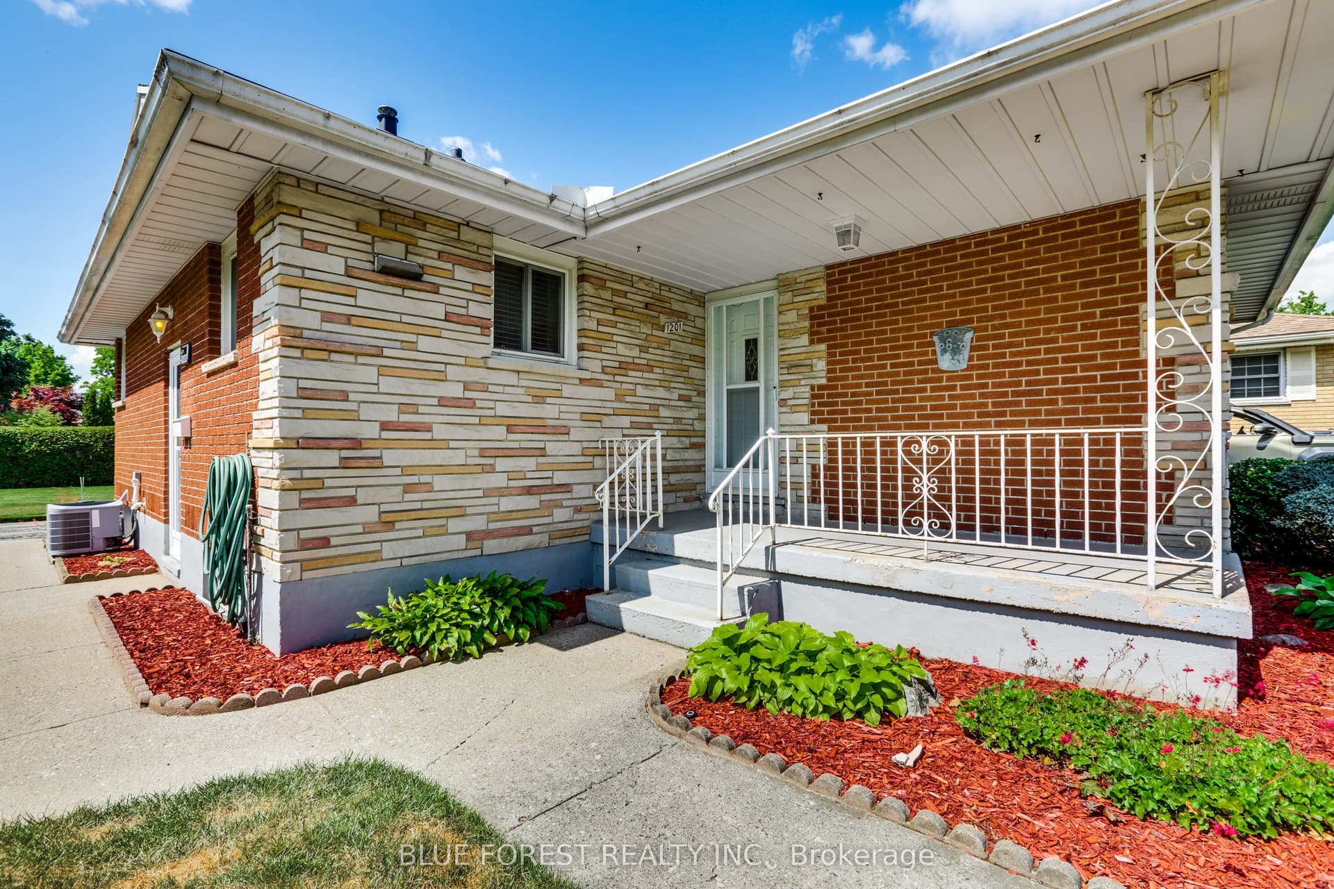 1201 PATANN Drive N, London East, ON N5V 2J3