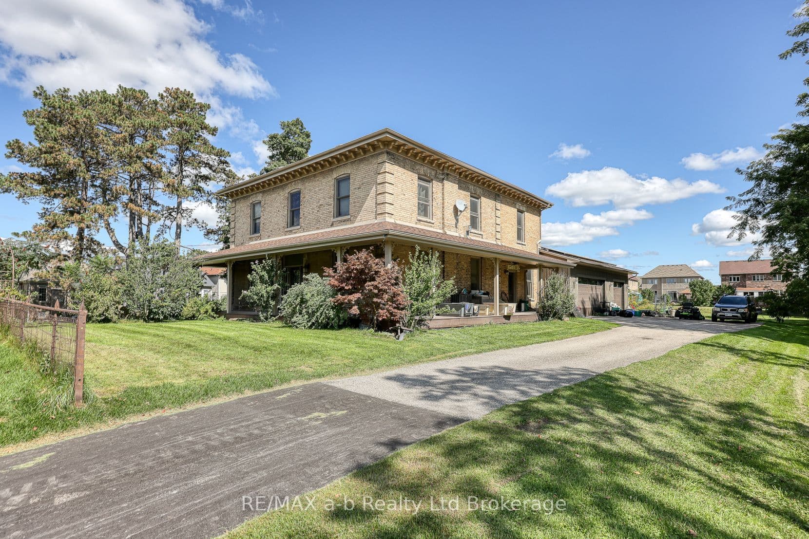 241 Pittock Park Road, Woodstock, ON N4S 7W2