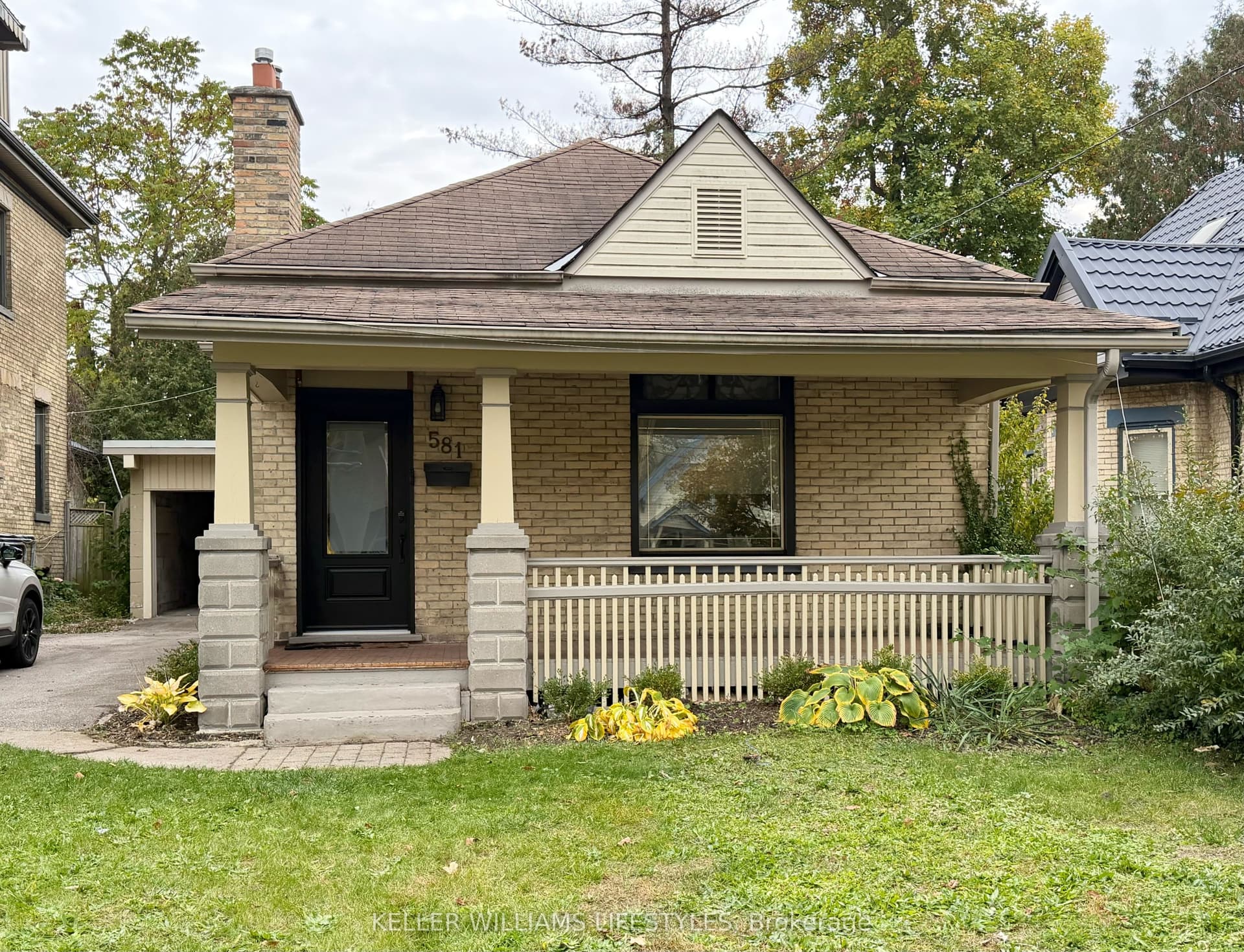 581 Central Avenue, London East, ON N6B 2G5