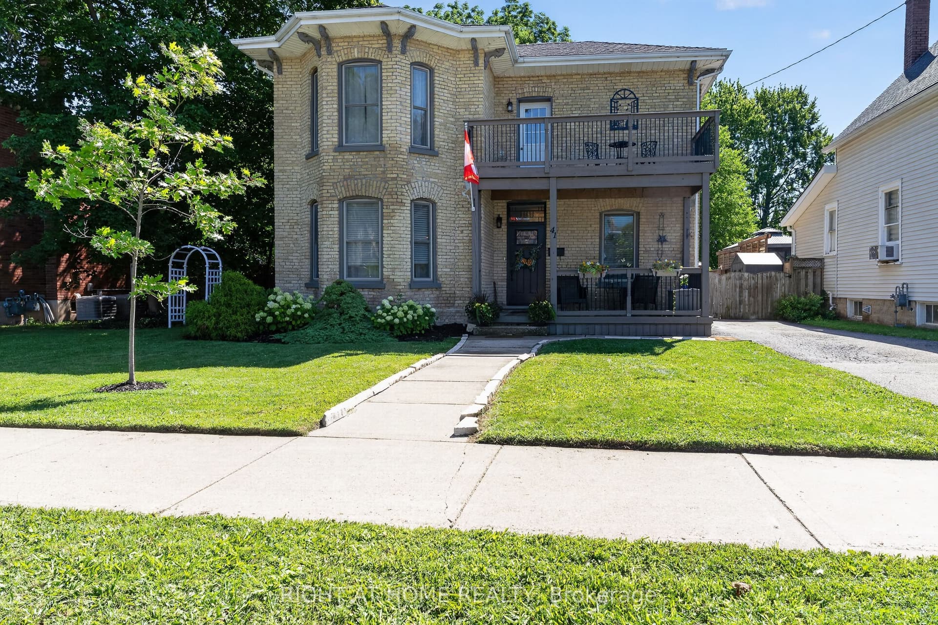 41 Hincks Street, St. Thomas, ON N5R 3N8