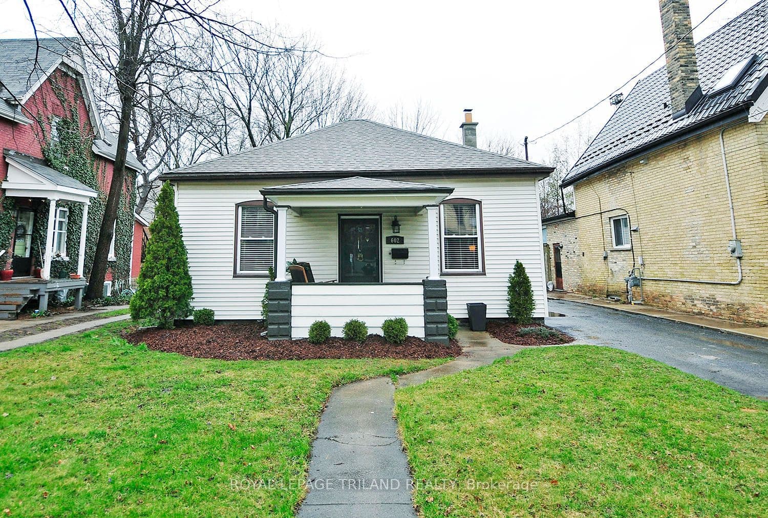 602 CENTRAL Avenue, London East, ON N6B 2G4