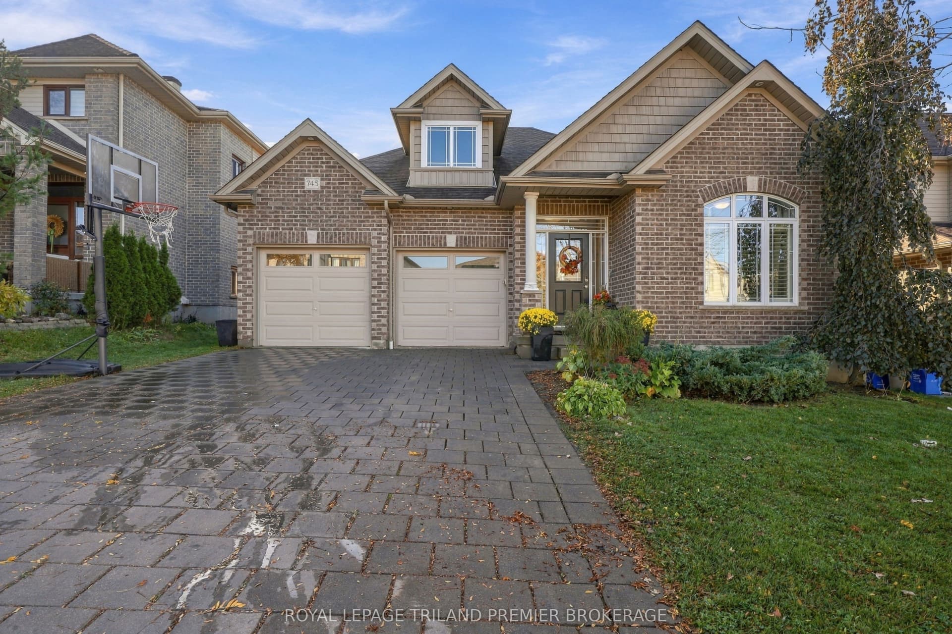 745 Kleinburg Drive, London North, ON N5X 0J8
