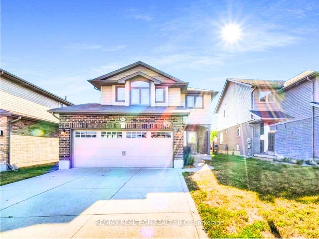 2062 Cherrywood Trail Main Floor, London North, ON N6H 5K1