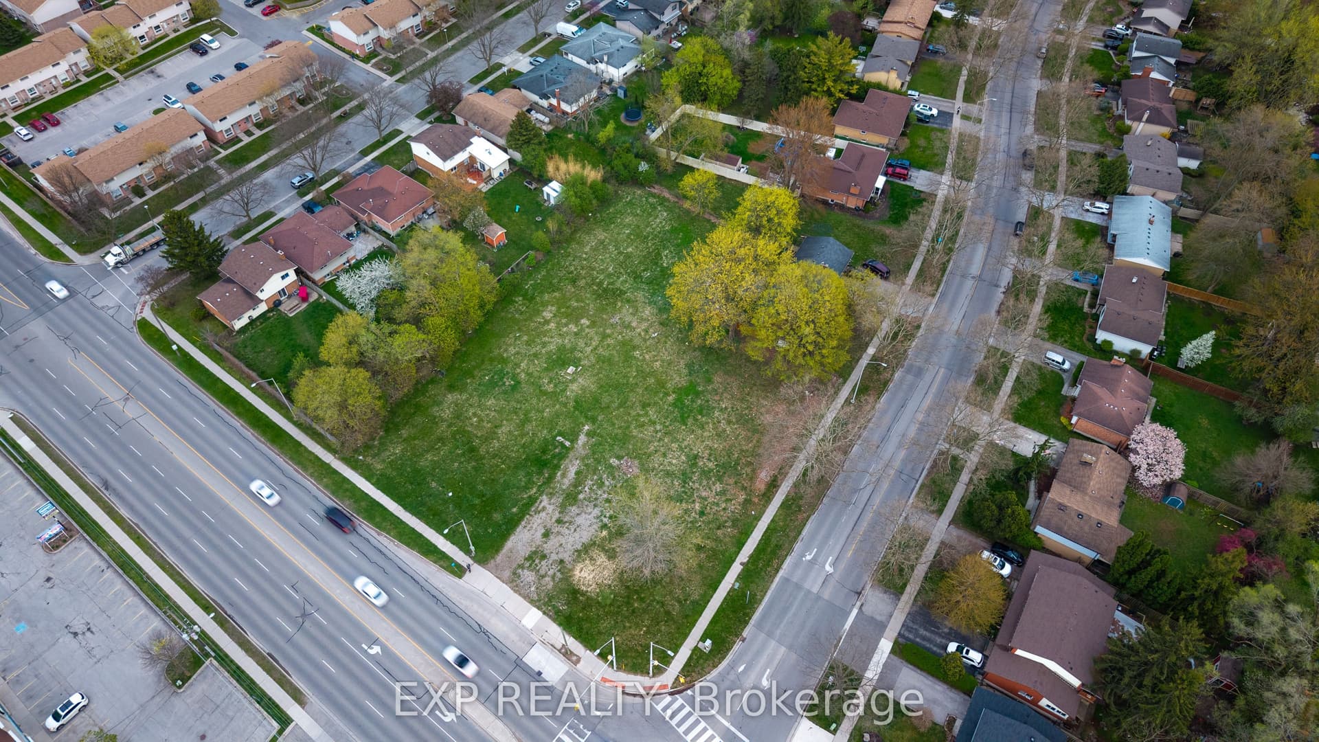 180 Commissioners Road W, London South, ON N6J 1X8