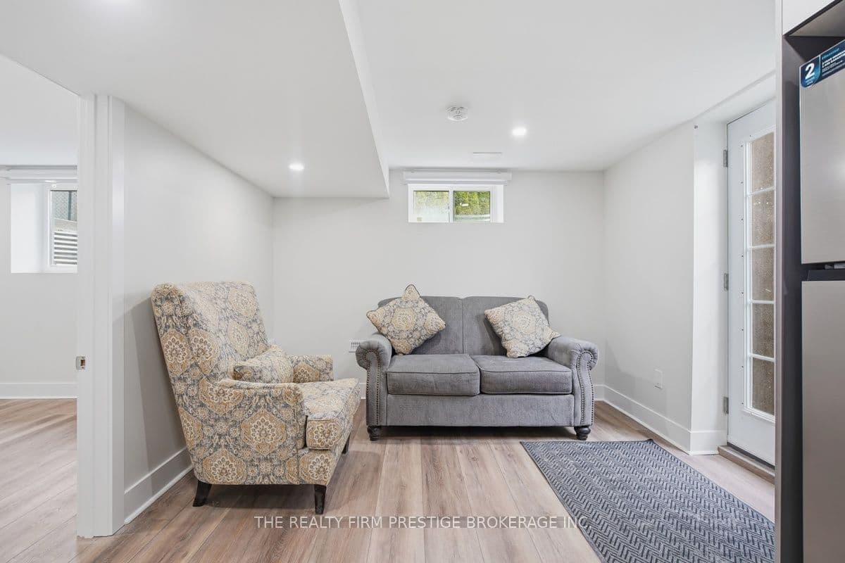 612 Fox Mill Place, London South, ON N6J 2B2