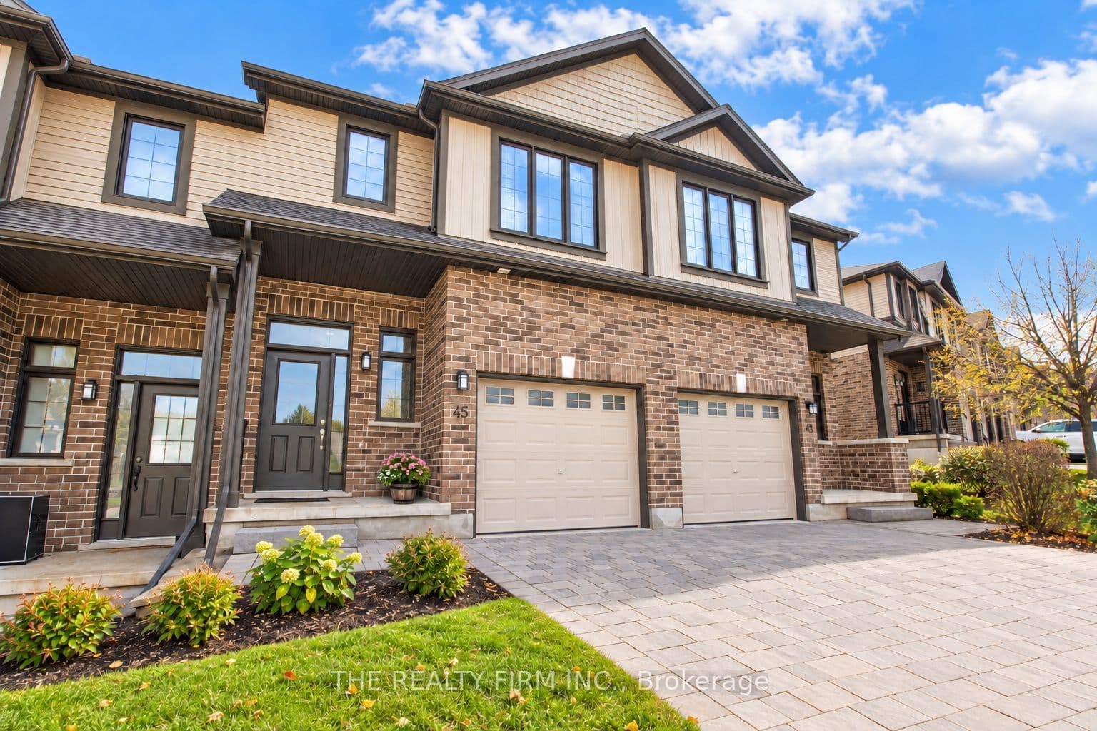 1030 Oakcrossing Gate 45, London North, ON N6H 0H1