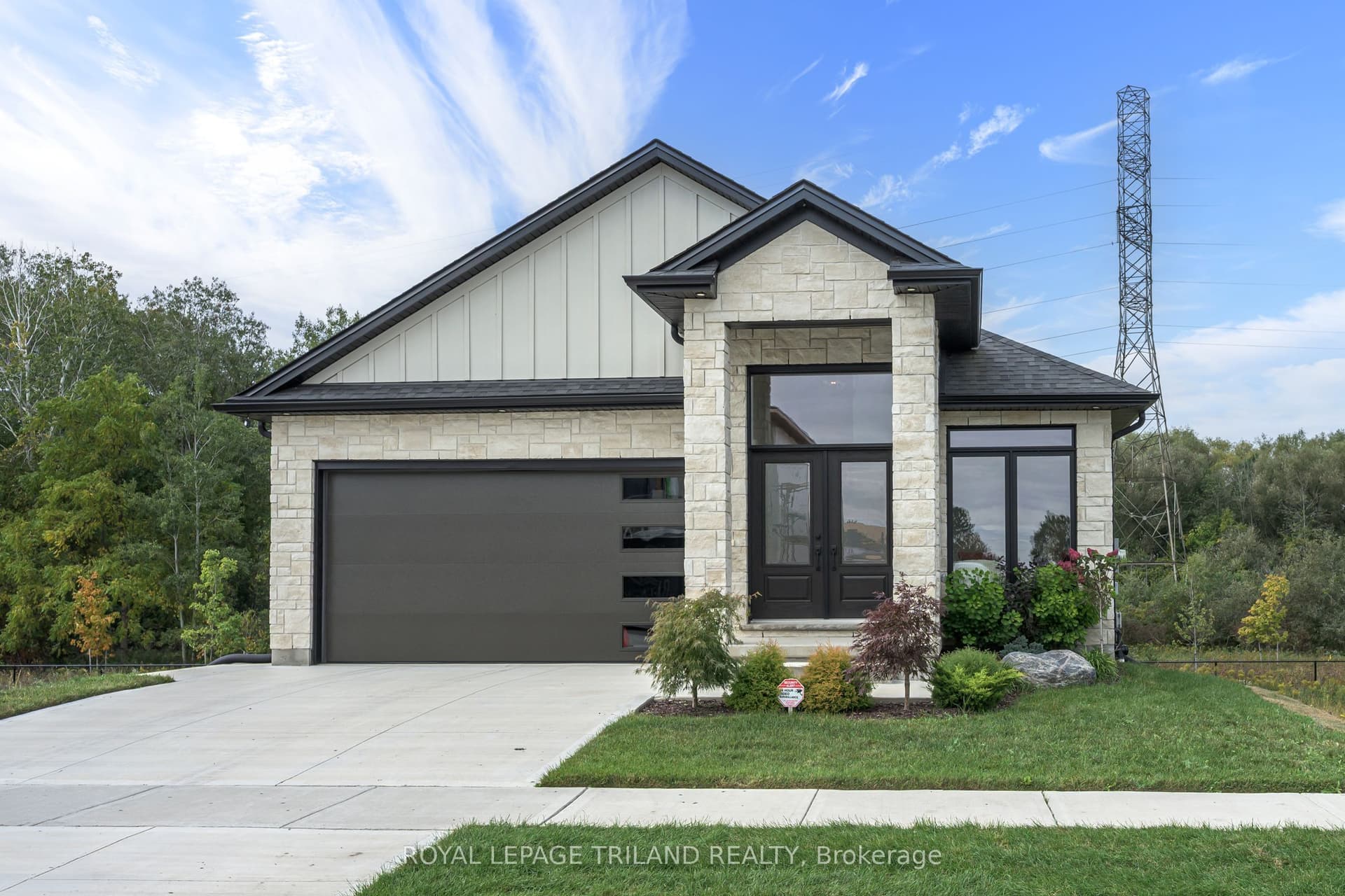4225 Green Bend Road, London South, ON N6P 1J9