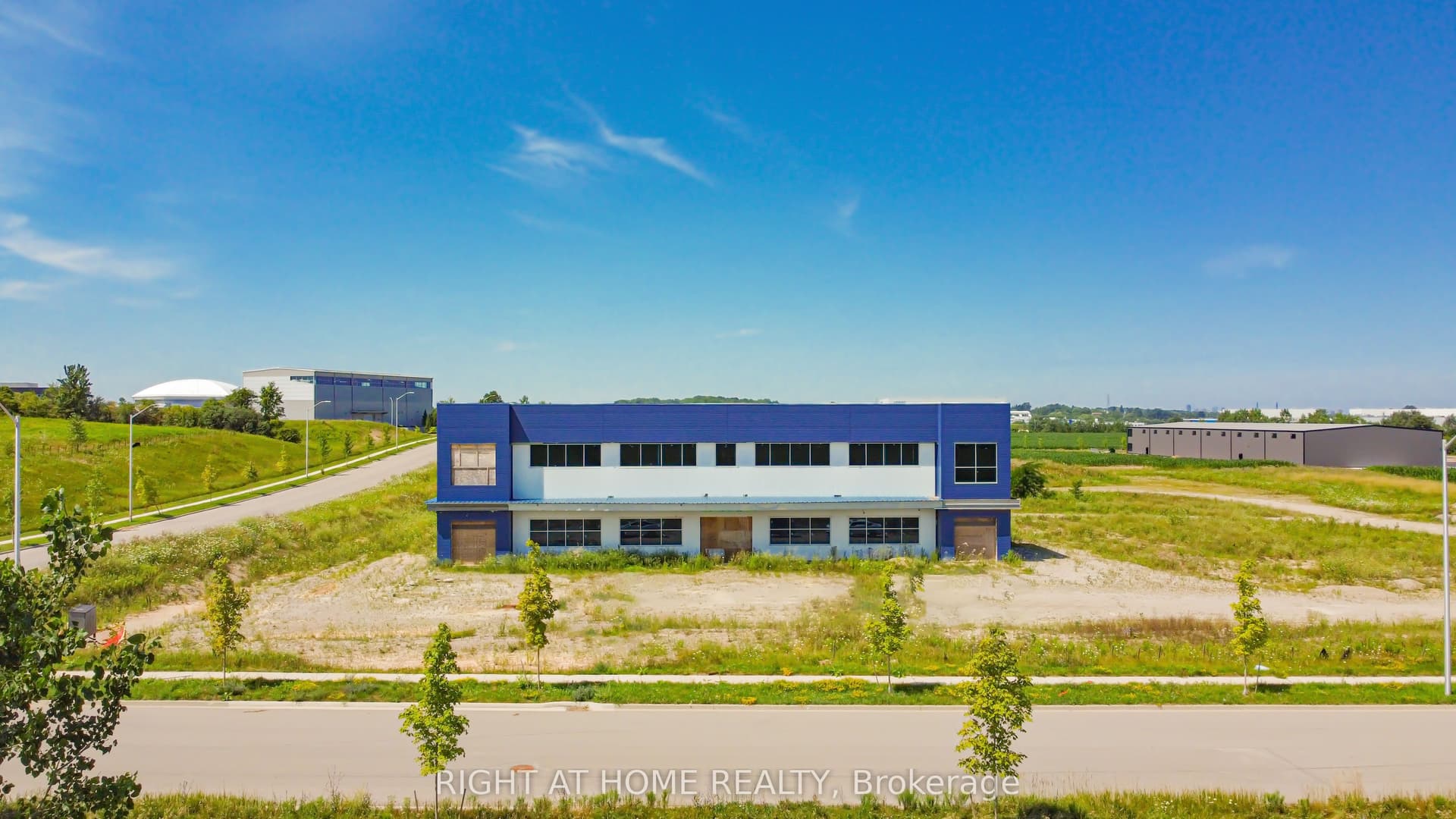 2479 Bonder Road, London South, ON N6M 0E7