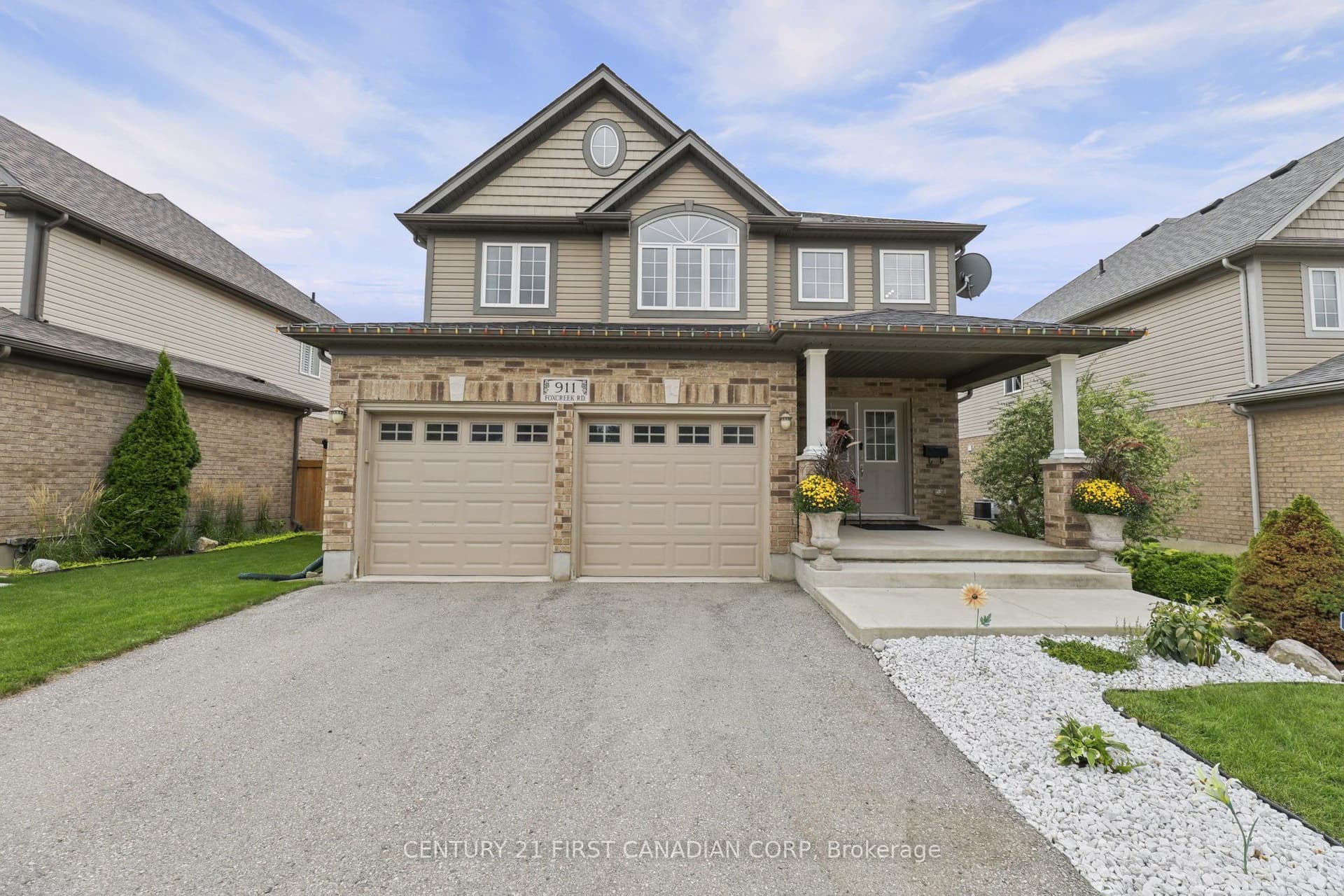 911 Foxcreek Road, London North, ON N6G 0H1