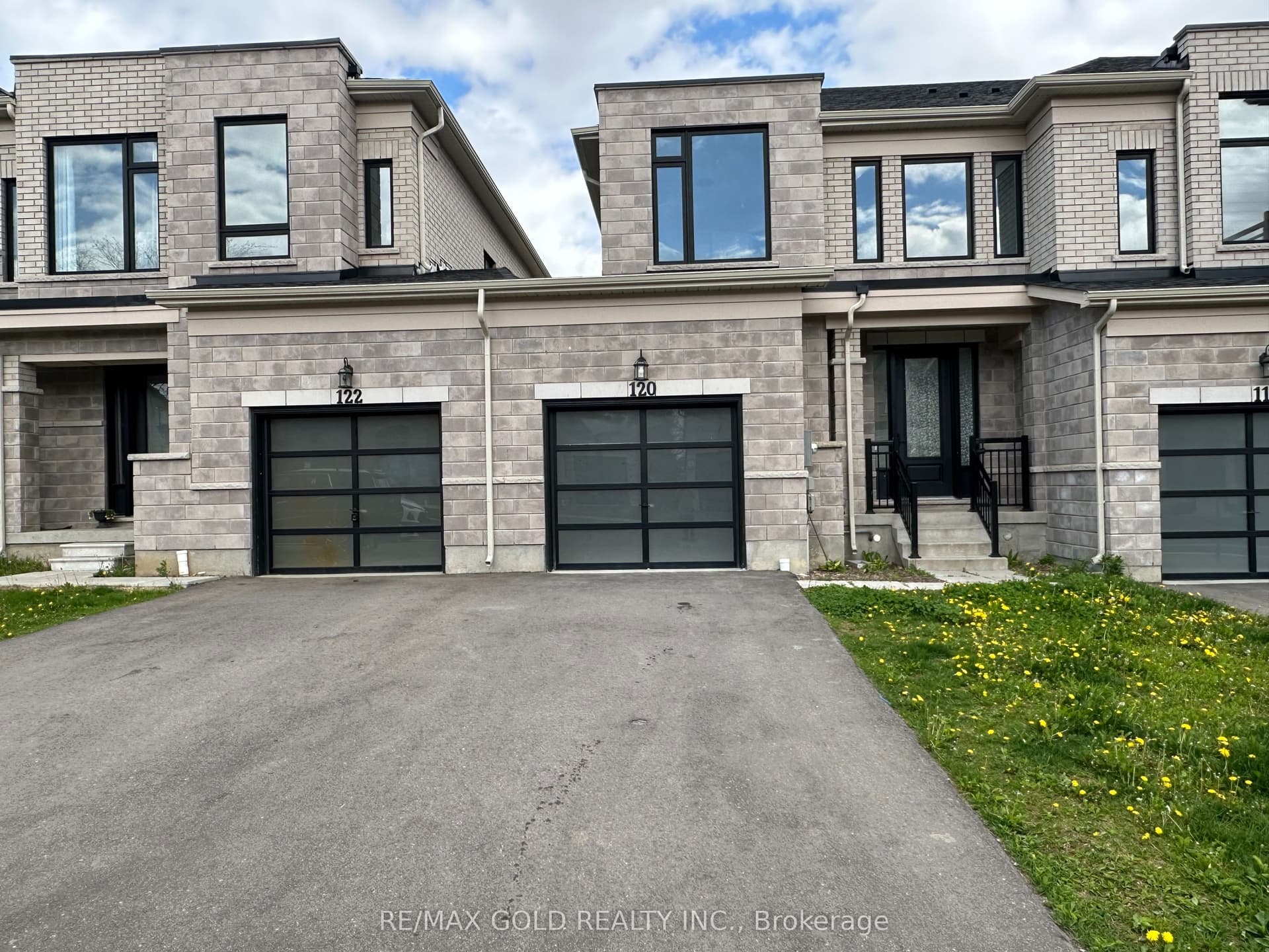 120 Huntingford Trail, Woodstock, ON N4T 0M3