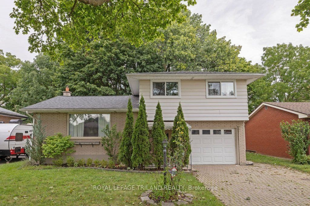 1245 Victoria Drive, London East, ON N5Y 4E3