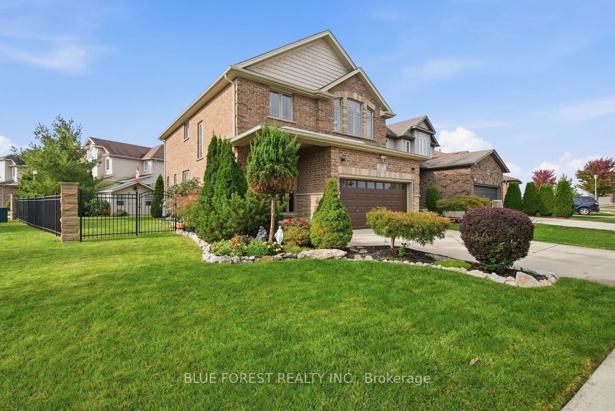 1197 Cardinal Road, London South, ON N6M 0C1