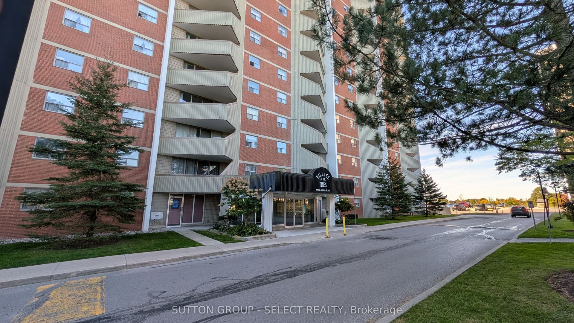 1105 Jalna Boulevard 1501, London South, ON N6E 2S9