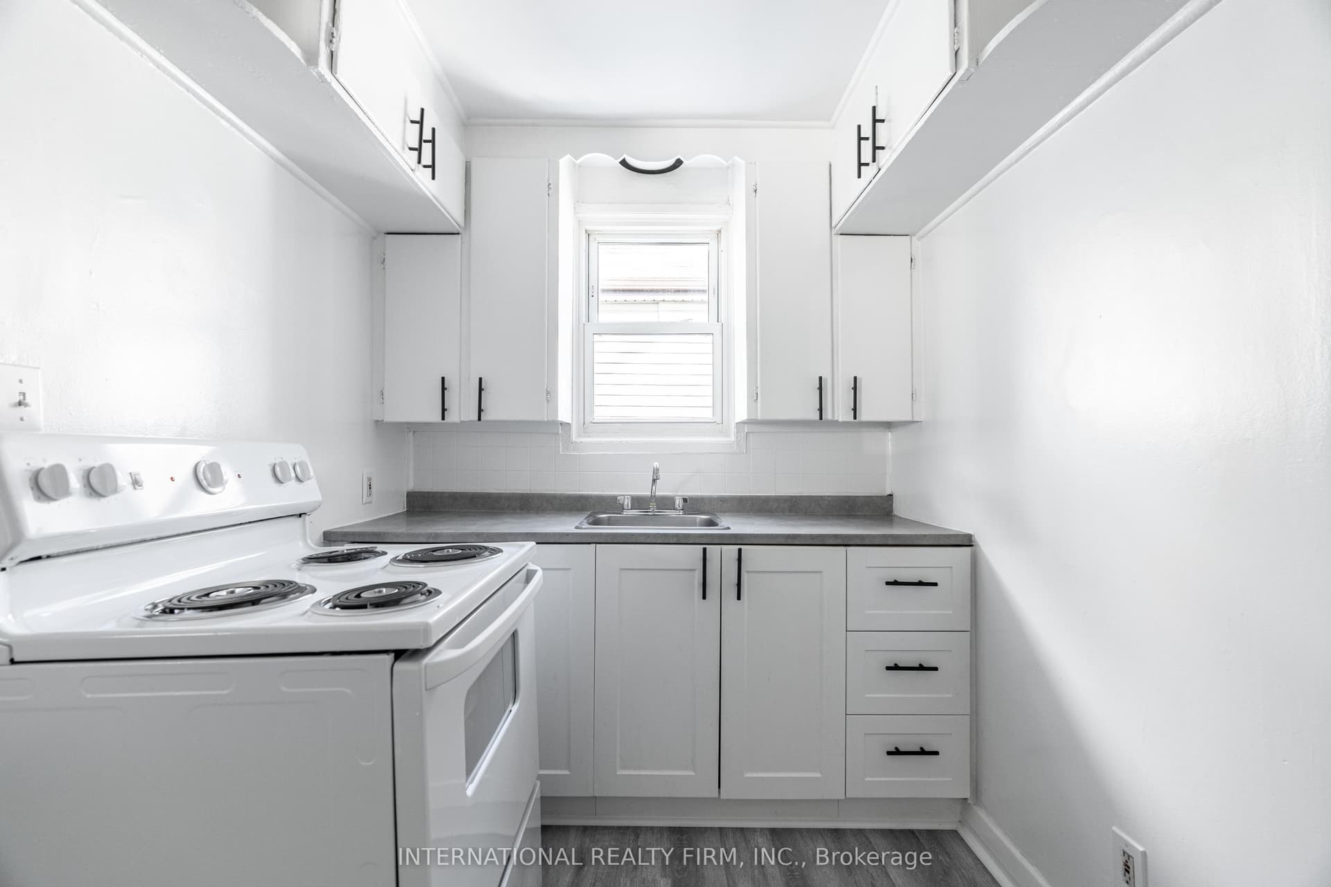 229 Hamilton Road 5, London East, ON N5Z 1P9