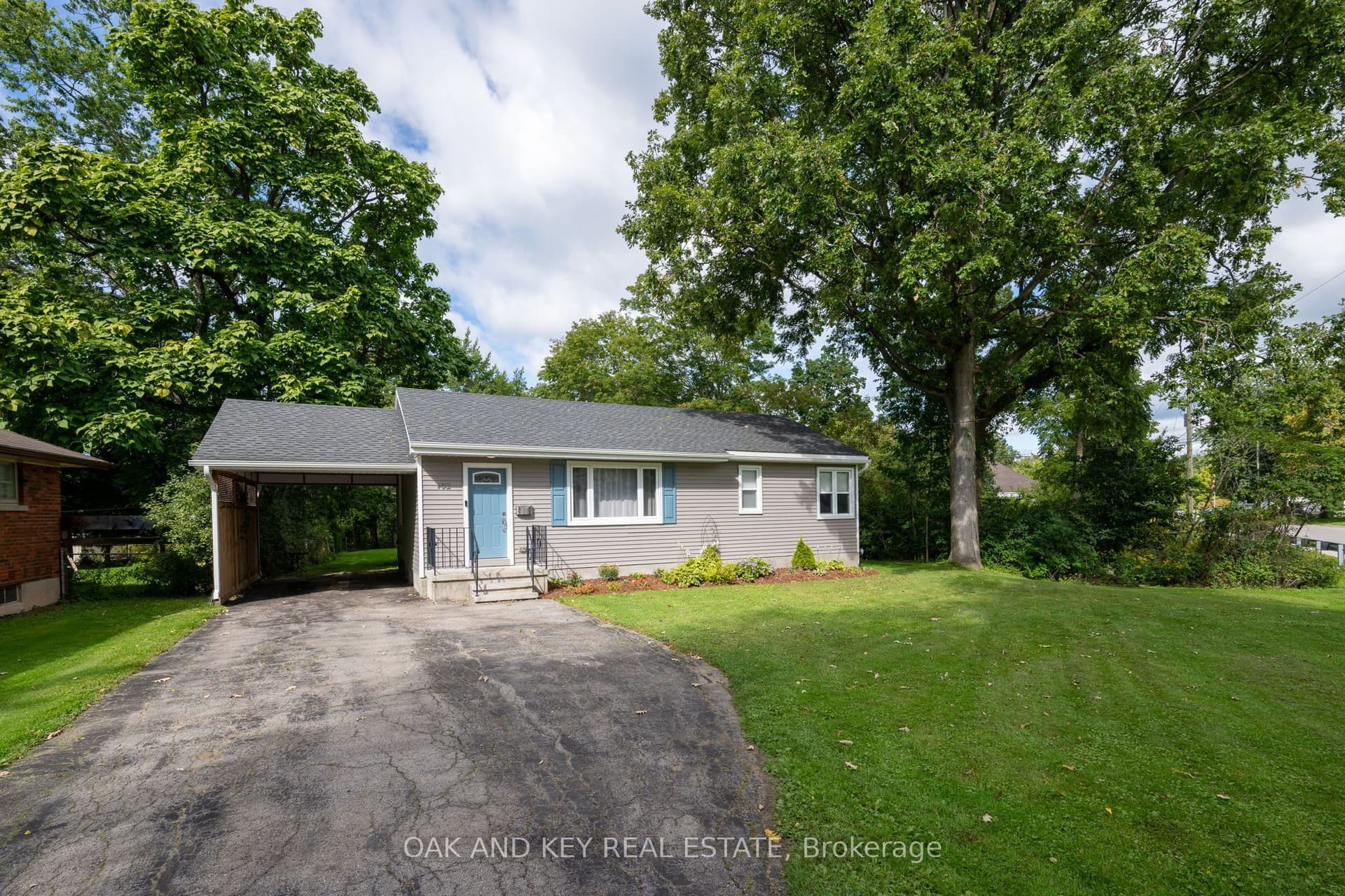 102 Crescent Avenue, Central Elgin, ON N5R 0L4