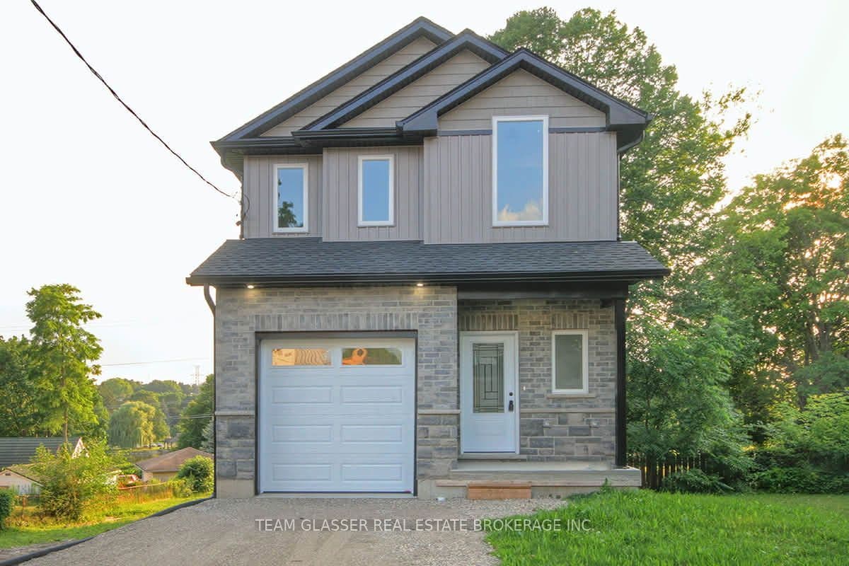 132 DOVER Street, Woodstock, ON N4S 3M1