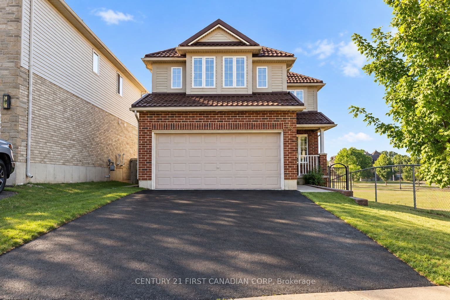 83 Mcmahen Street, London East, ON N5Y 0A2